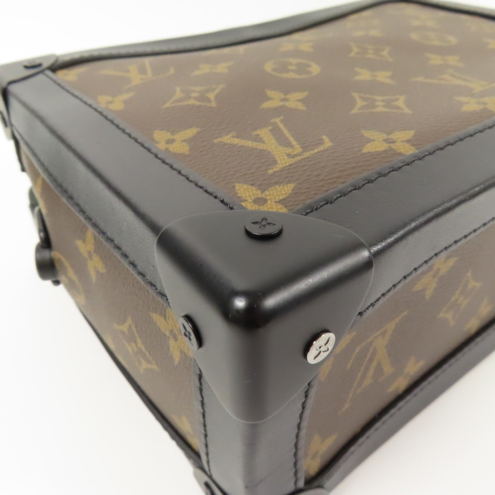 LOUIS VUITTON 【激減優惠】Monogram LV Friend Soft Trunk肩背袋