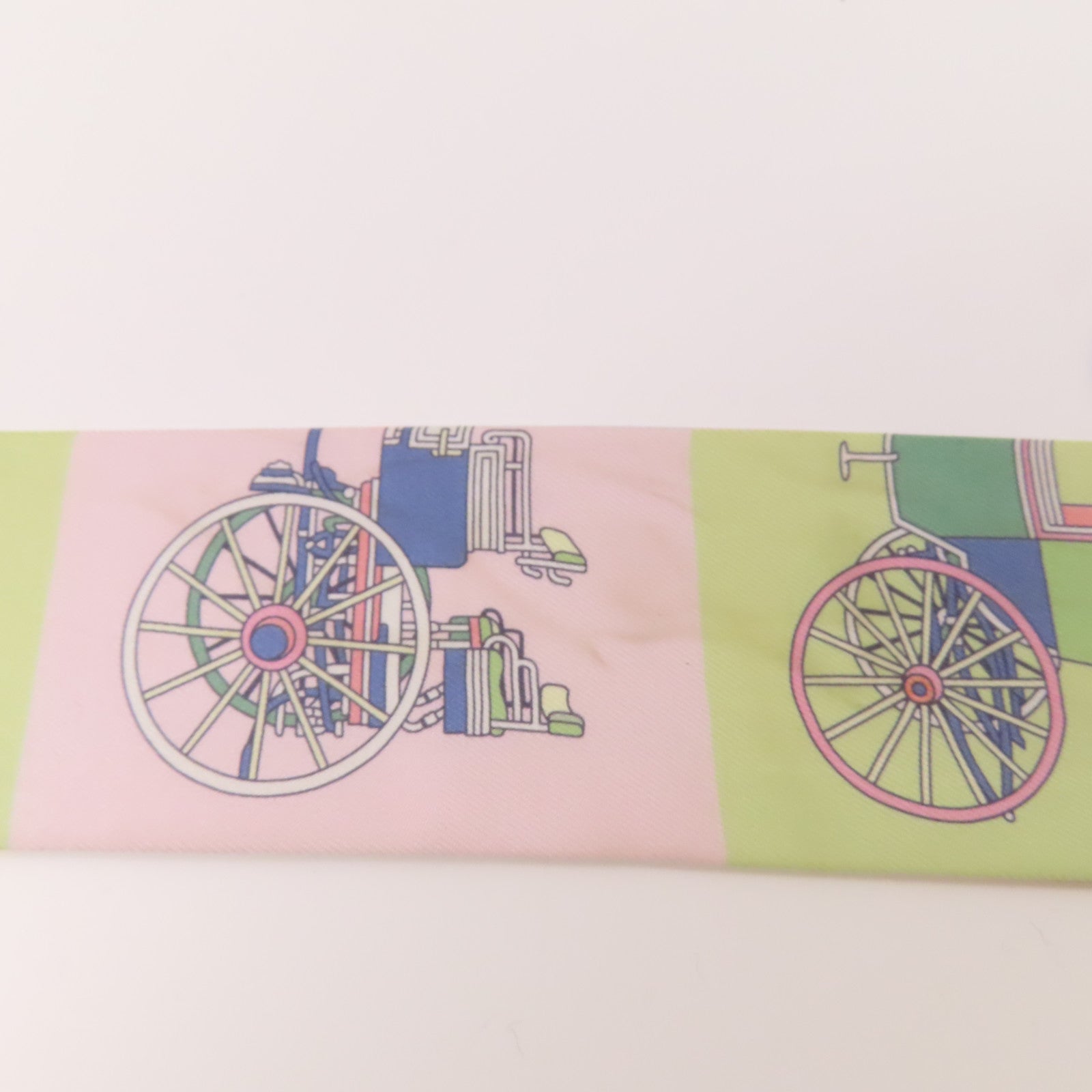 HERMES 【激減優惠】絲質Twilly絲巾