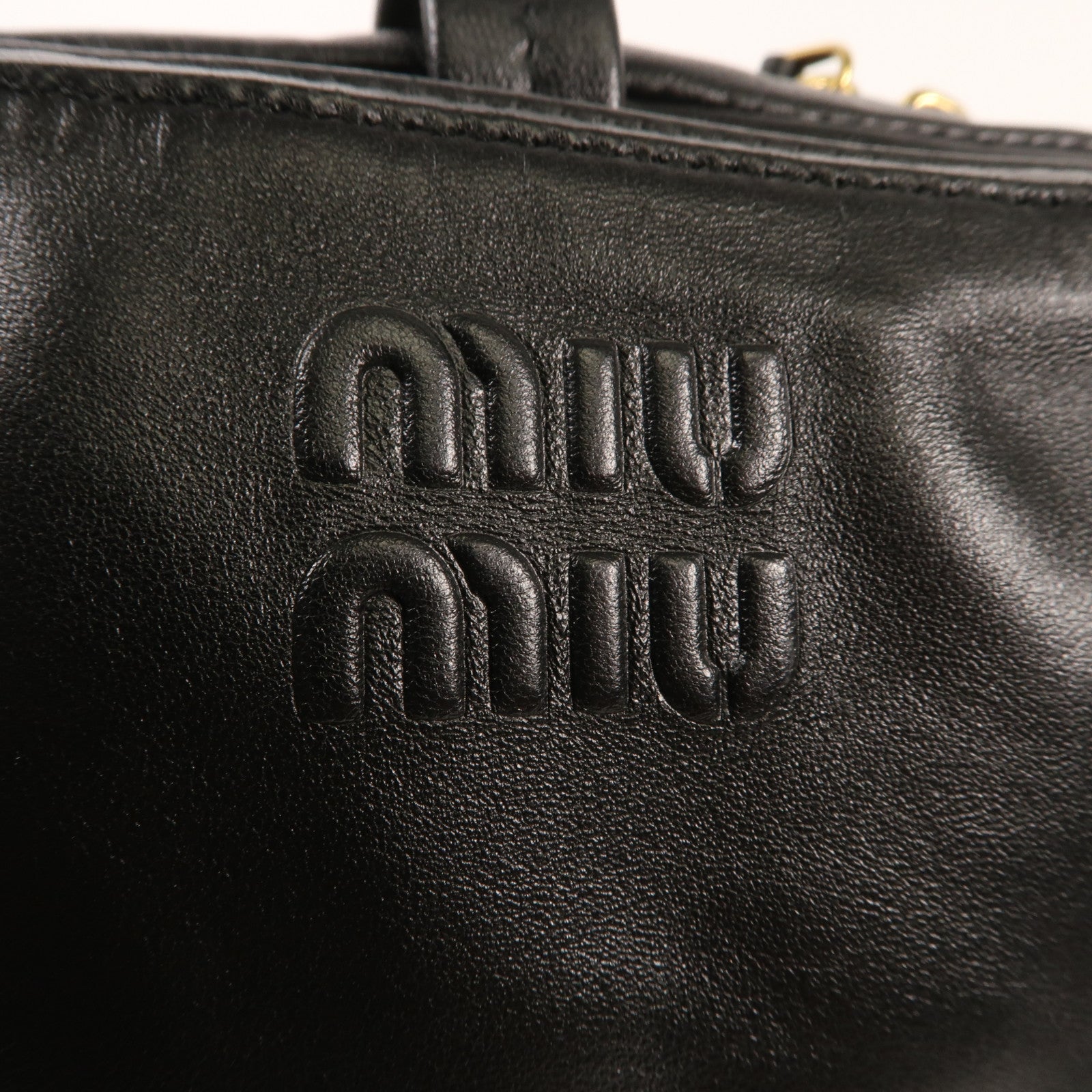 Miu Miu 羊皮皮革Pocket Handbag金扣手挽肩背兩用袋