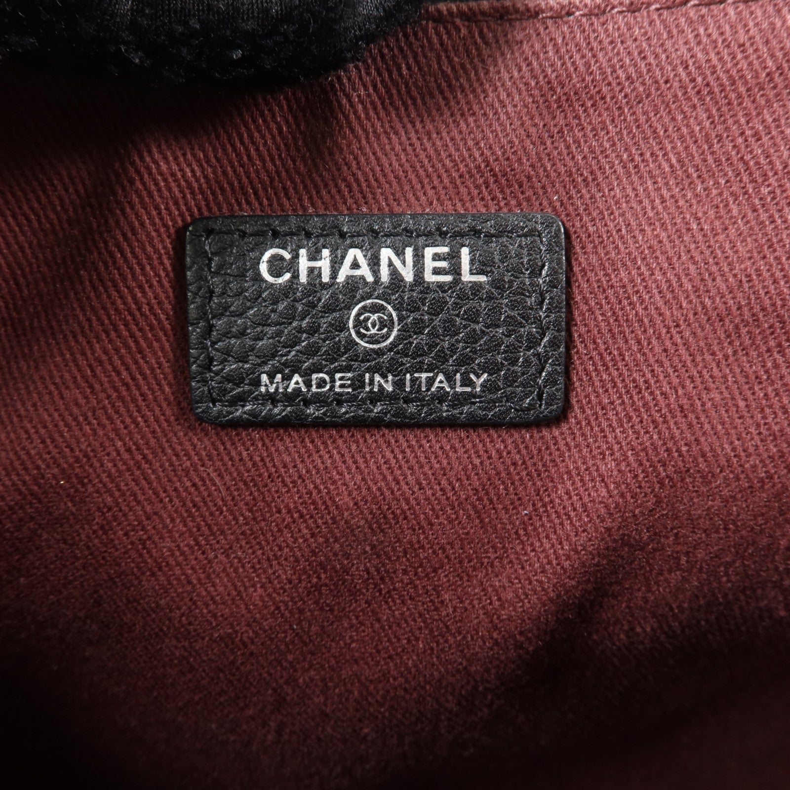 CHANEL 牛皮皮革Neo Executive Clutch銀扣手拿包