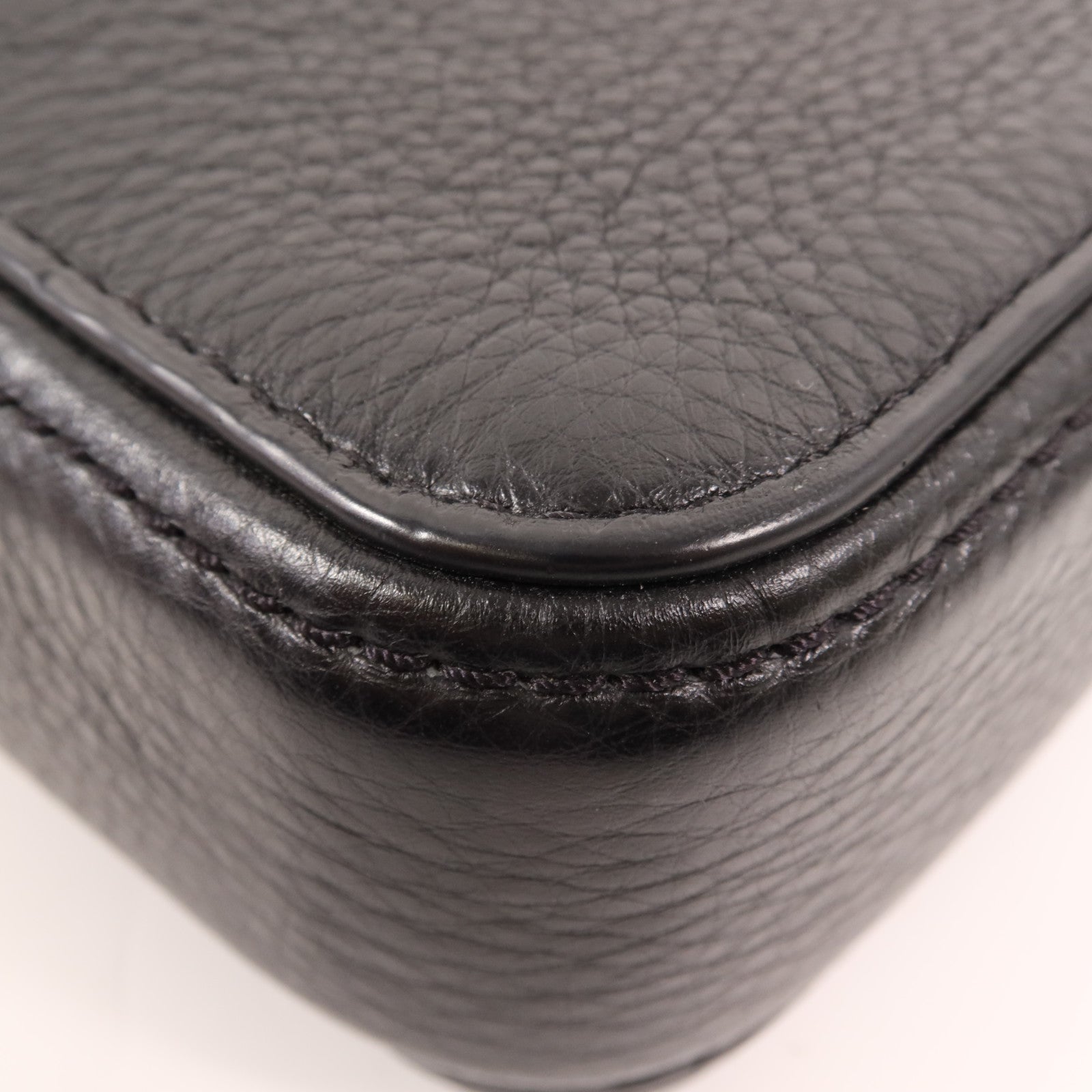 MARC JACOBS 牛皮皮革Shoulder Bag金扣肩背袋