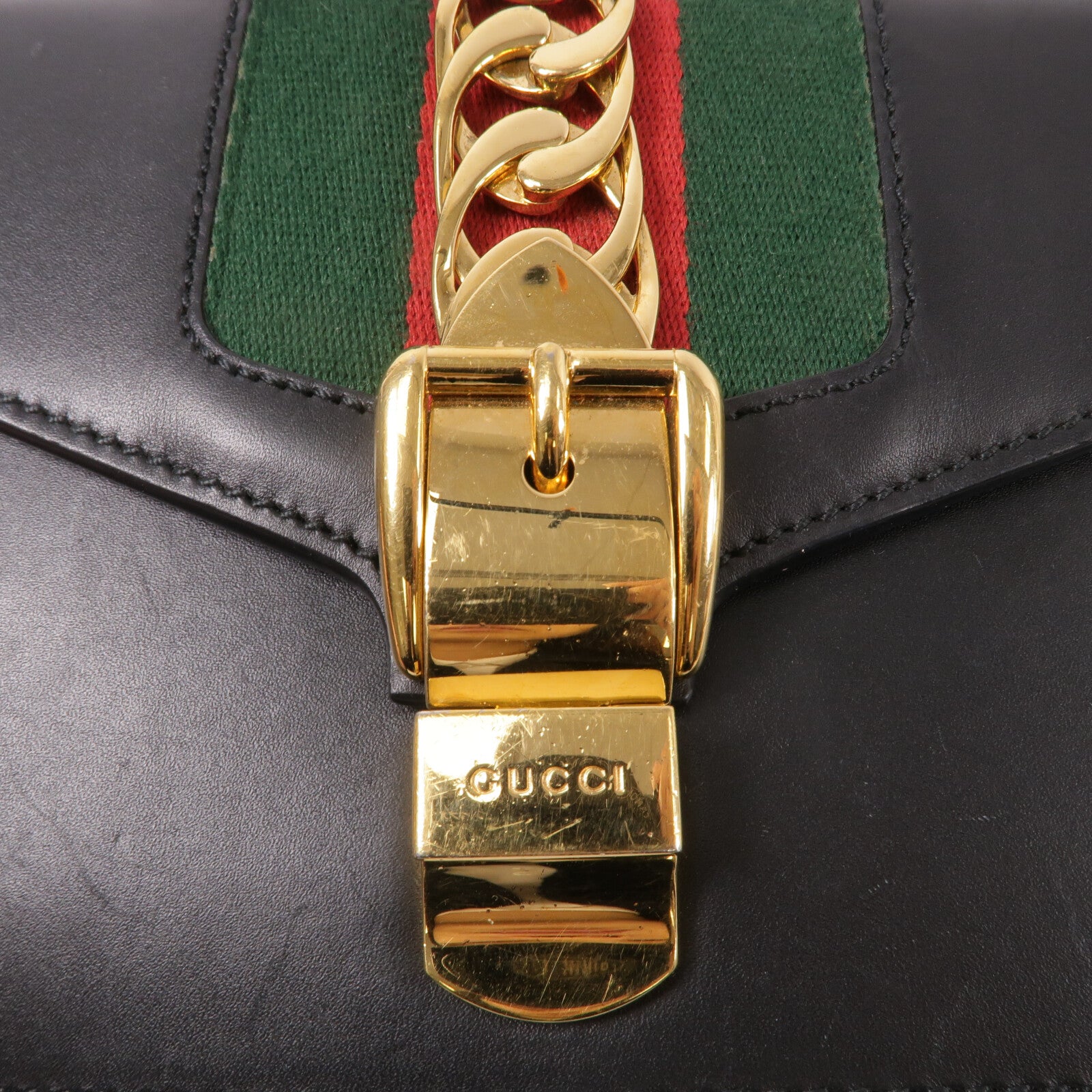 GUCCI 牛皮皮革Sylvie肩背袋