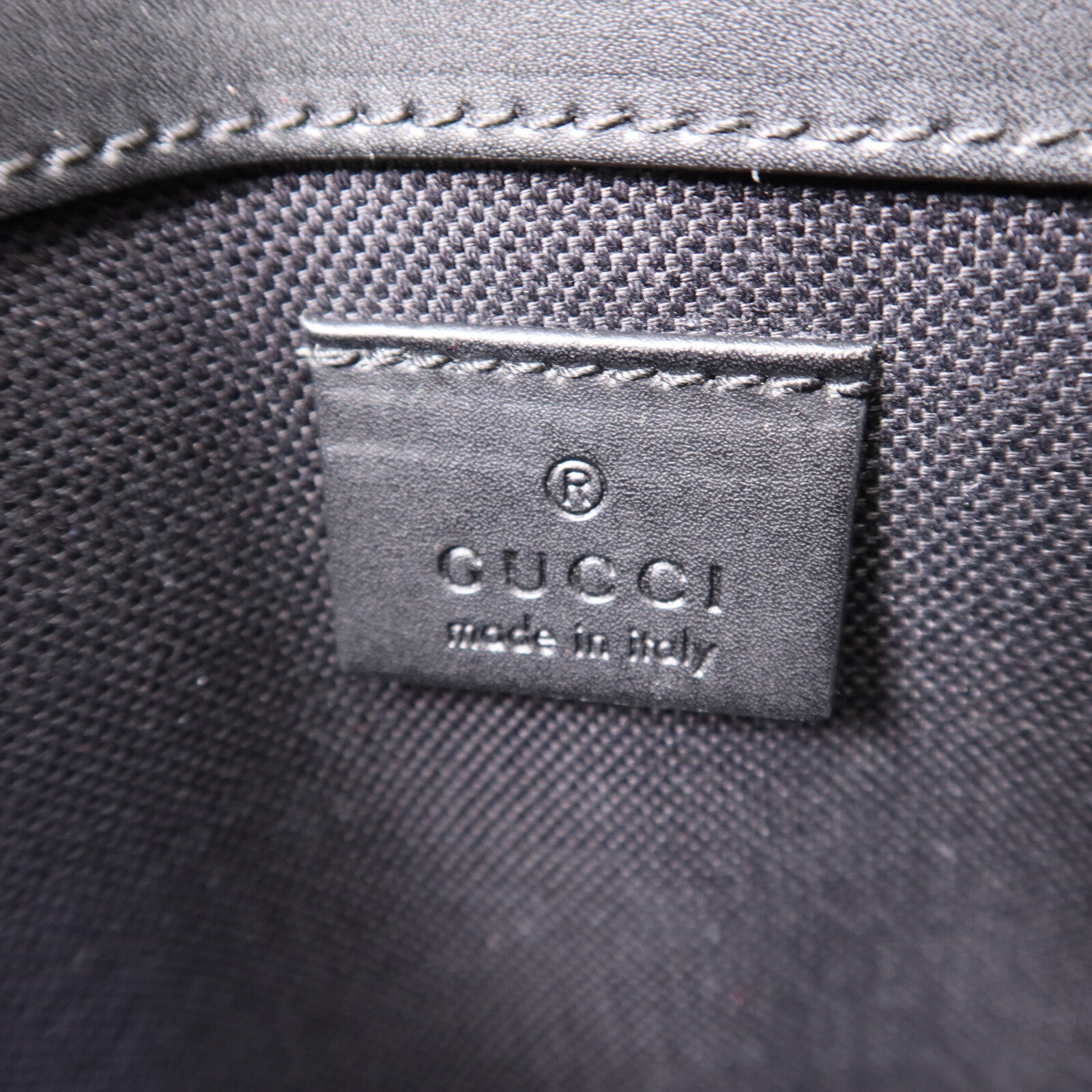 GUCCI 塗層帆布GG Supreme Waist Bag銀扣腰包