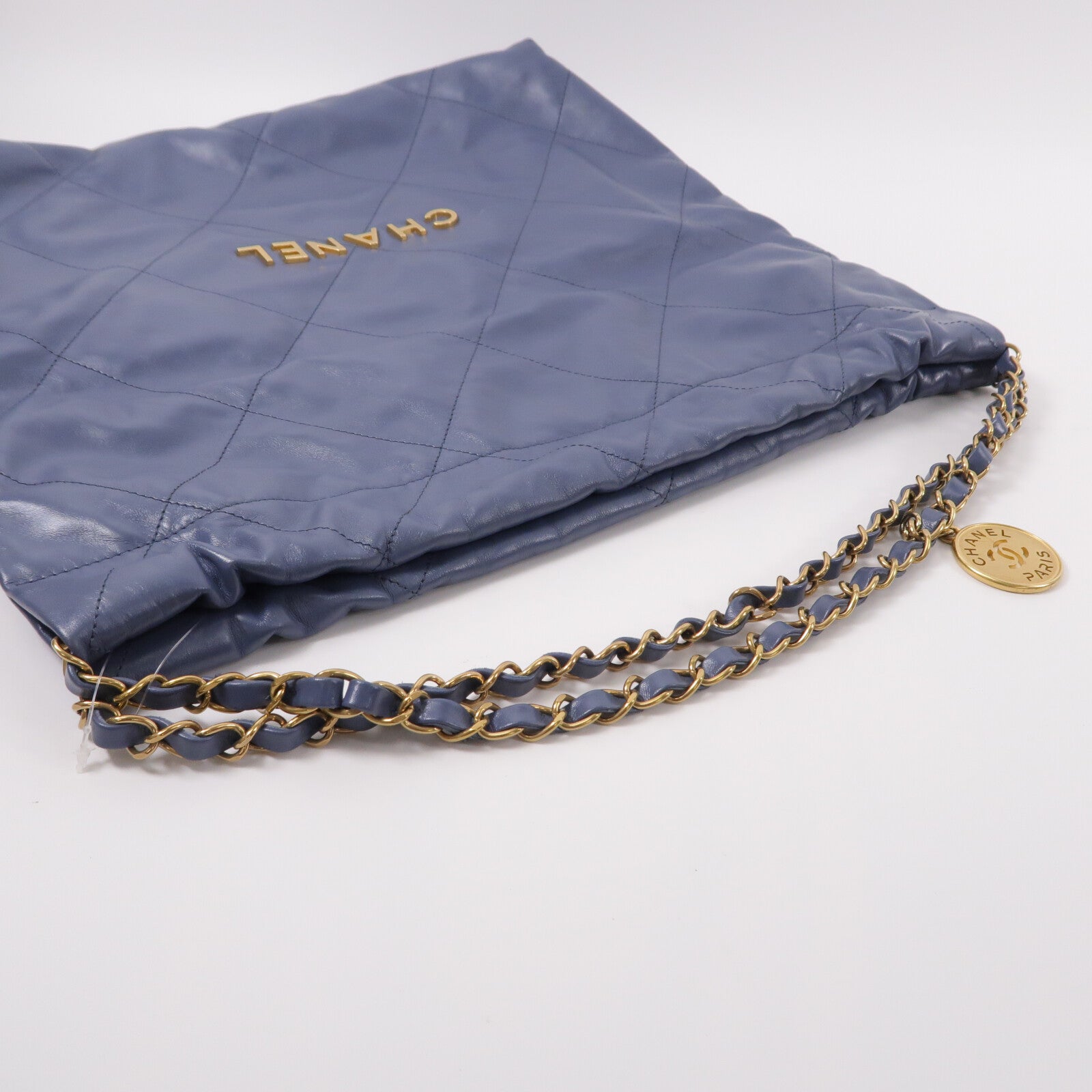 CHANEL 牛皮皮革Chanel 22 Small鏈帶肩背袋