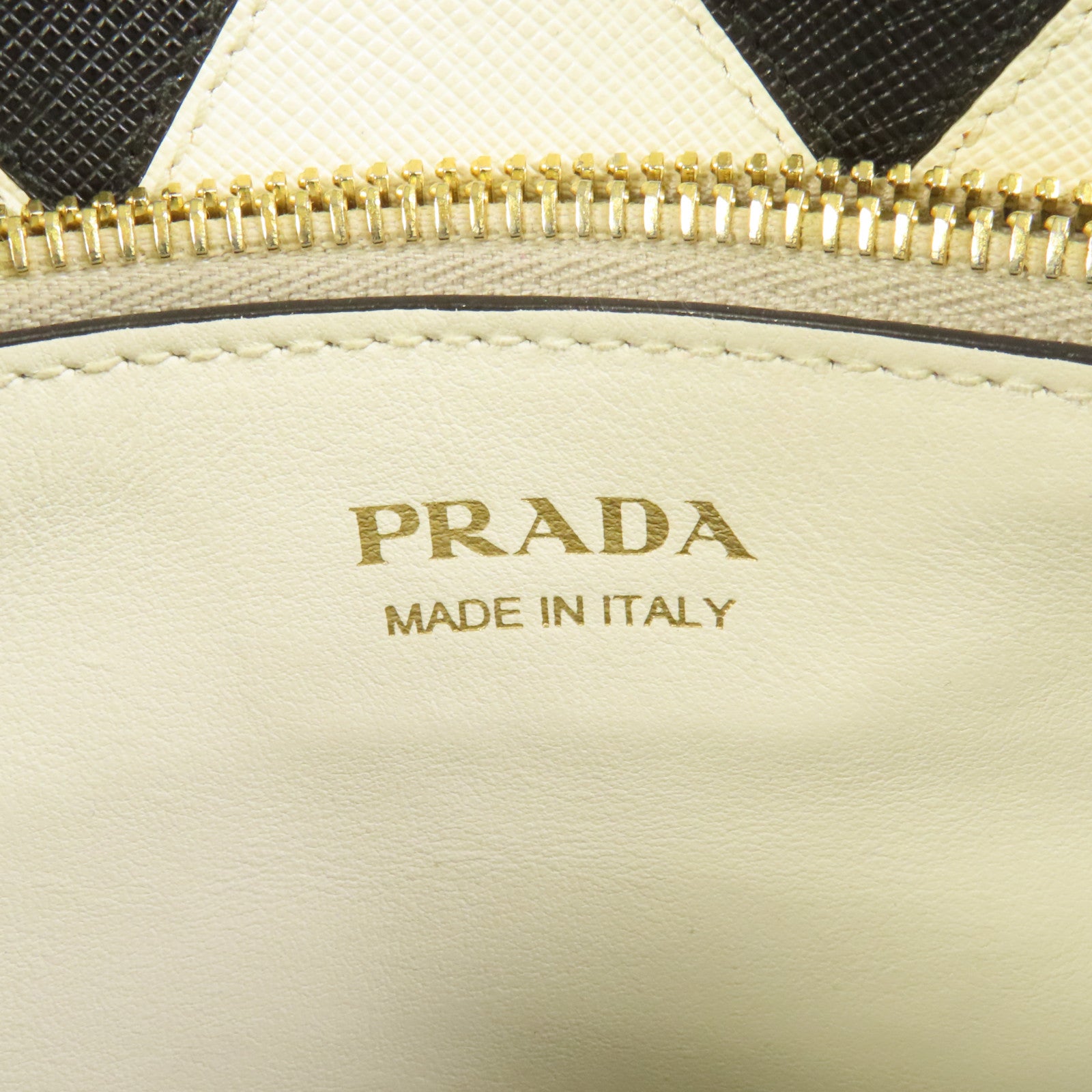 PRADA Saffiano皮革Shoulder Bag金扣手挽肩背兩用袋
