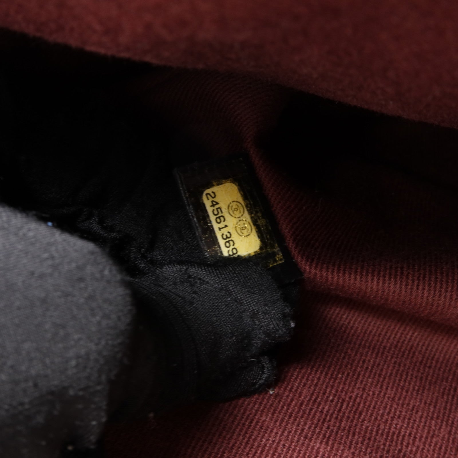 CHANEL 牛皮皮革Neo Executive Clutch銀扣手拿包