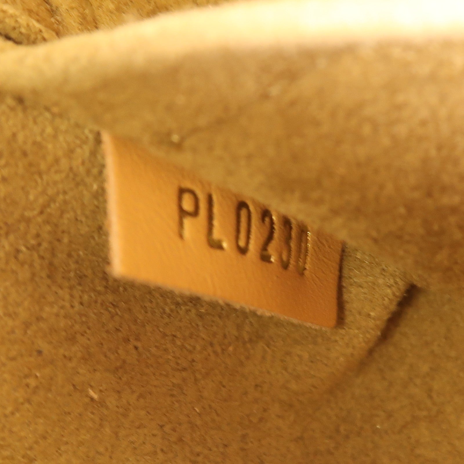 LOUIS VUITTON Monogram Boite Chapeau Souple PM金扣肩背袋