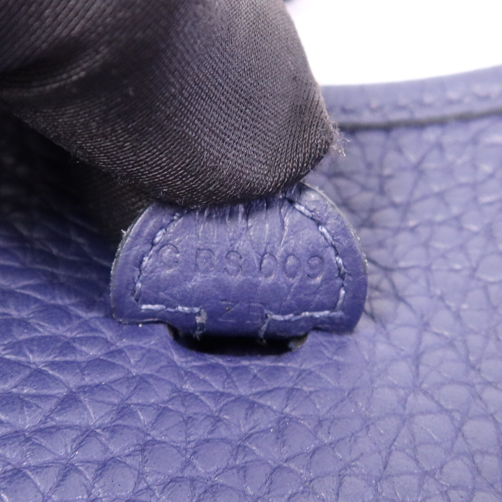 HERMES Clemence皮革Evelyne TPM銀扣肩背袋Bleu Encre