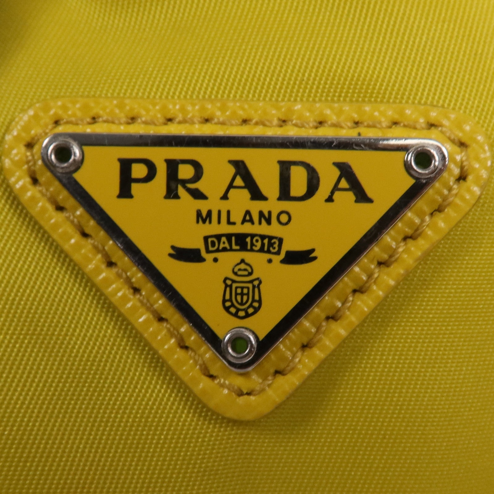 PRADA 尼龍Clutch Bag銀扣手拿包