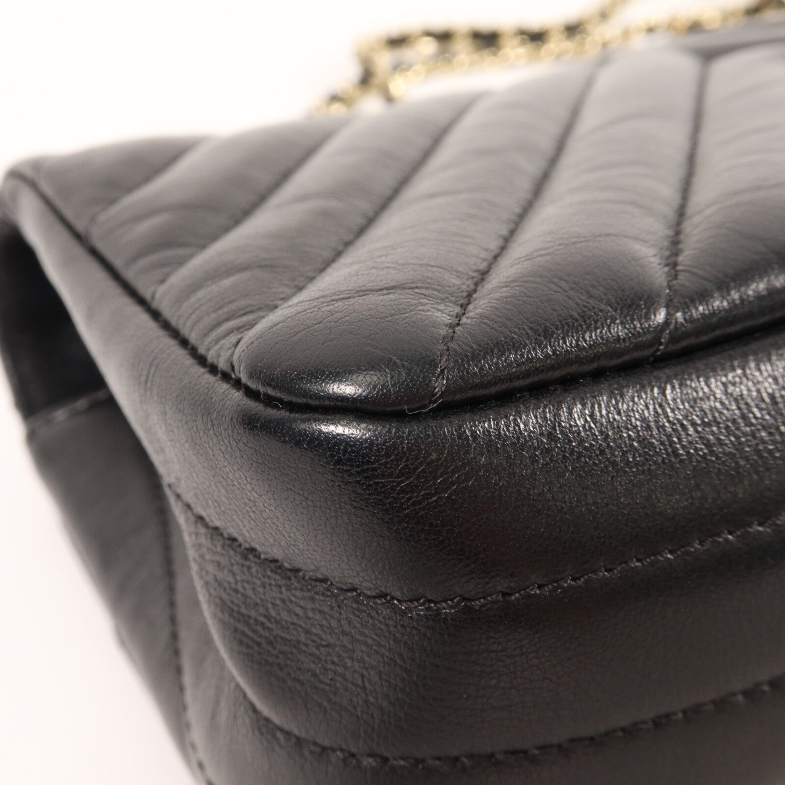 CHANEL 牛皮皮革Chain Shoulder鏈帶肩背袋
