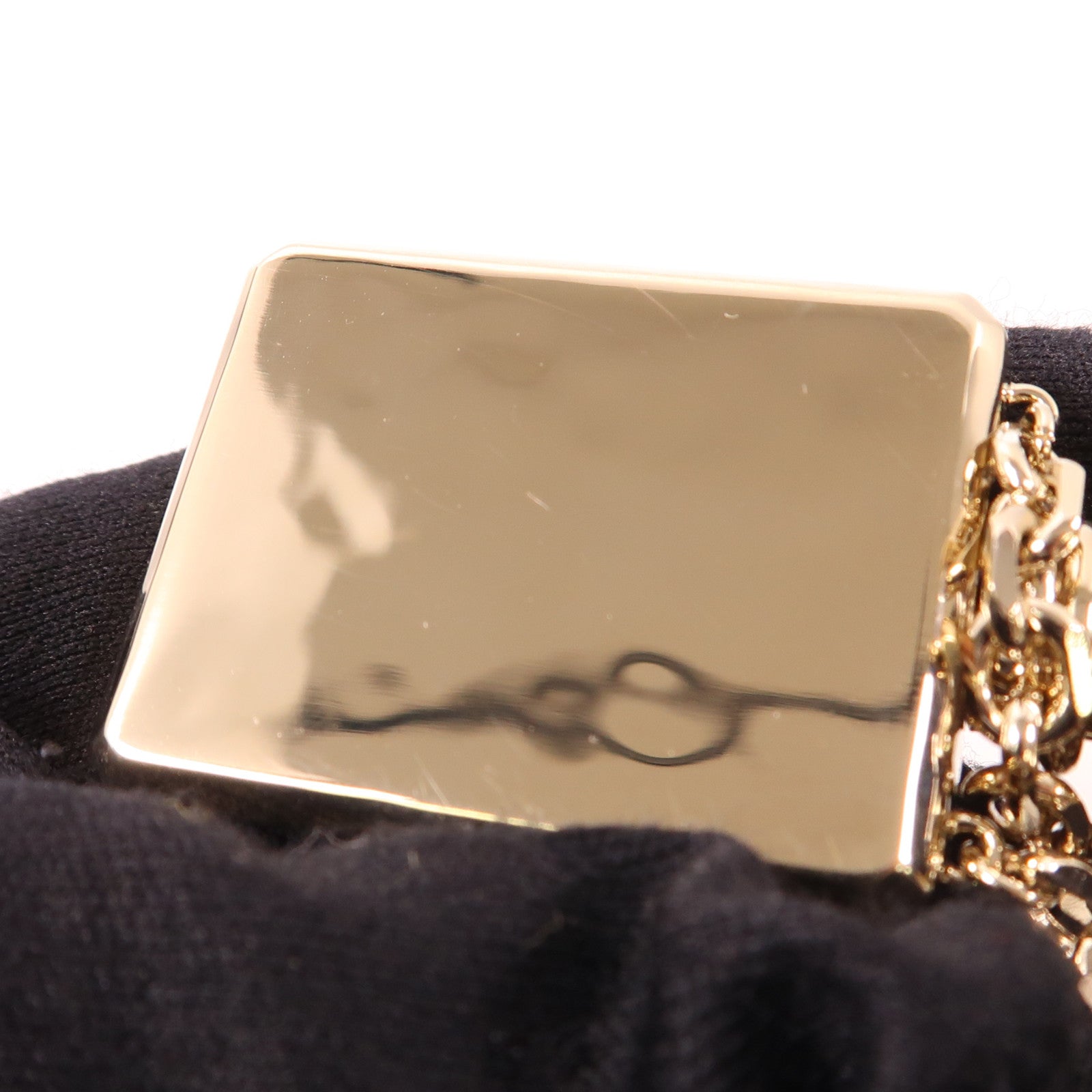 CHANEL CC Necklace Metal Gold