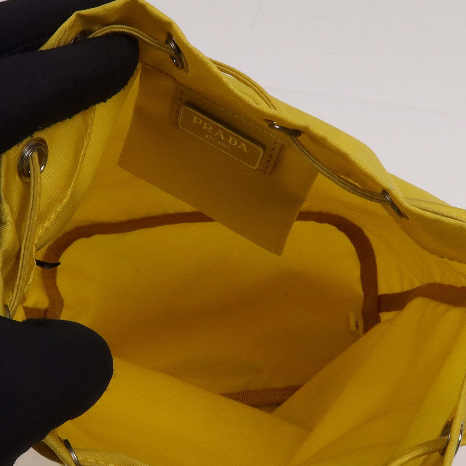 PRADA 尼龍Clutch Bag銀扣手拿包