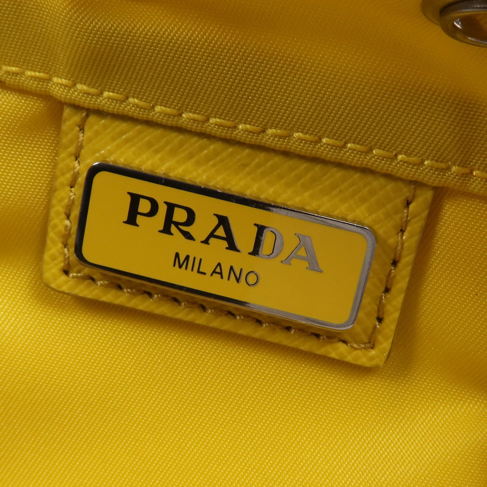 PRADA 尼龍Clutch Bag銀扣手拿包