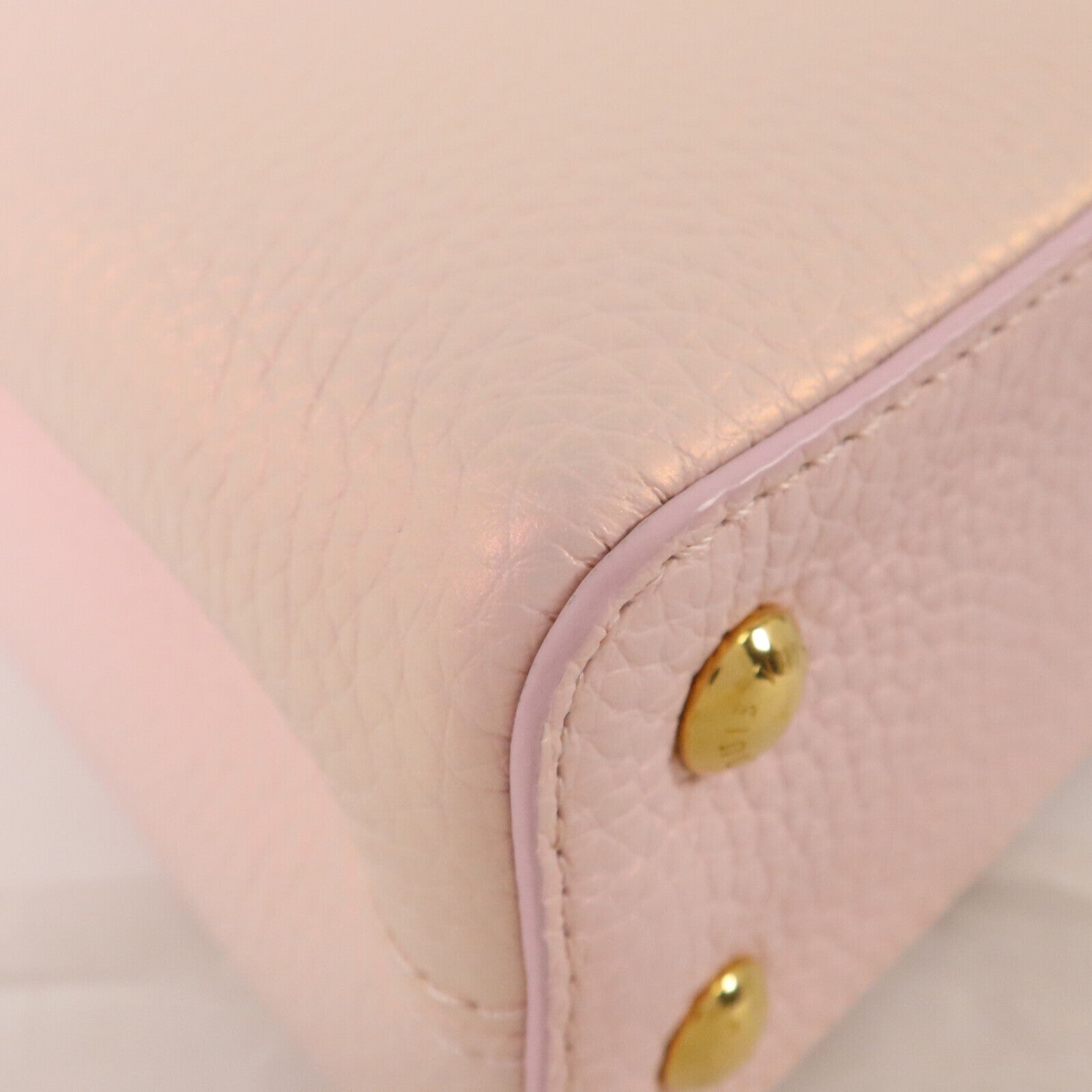 LOUIS VUITTON Taurillon Capucines Mini金扣手挽肩背兩用袋