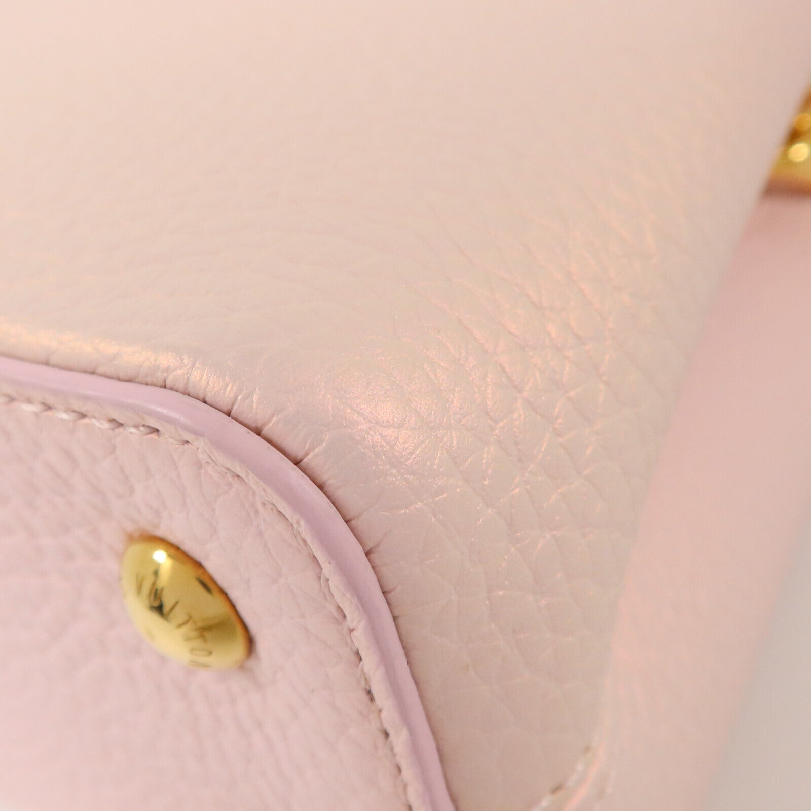 LOUIS VUITTON Taurillon Capucines Mini金扣手挽肩背兩用袋