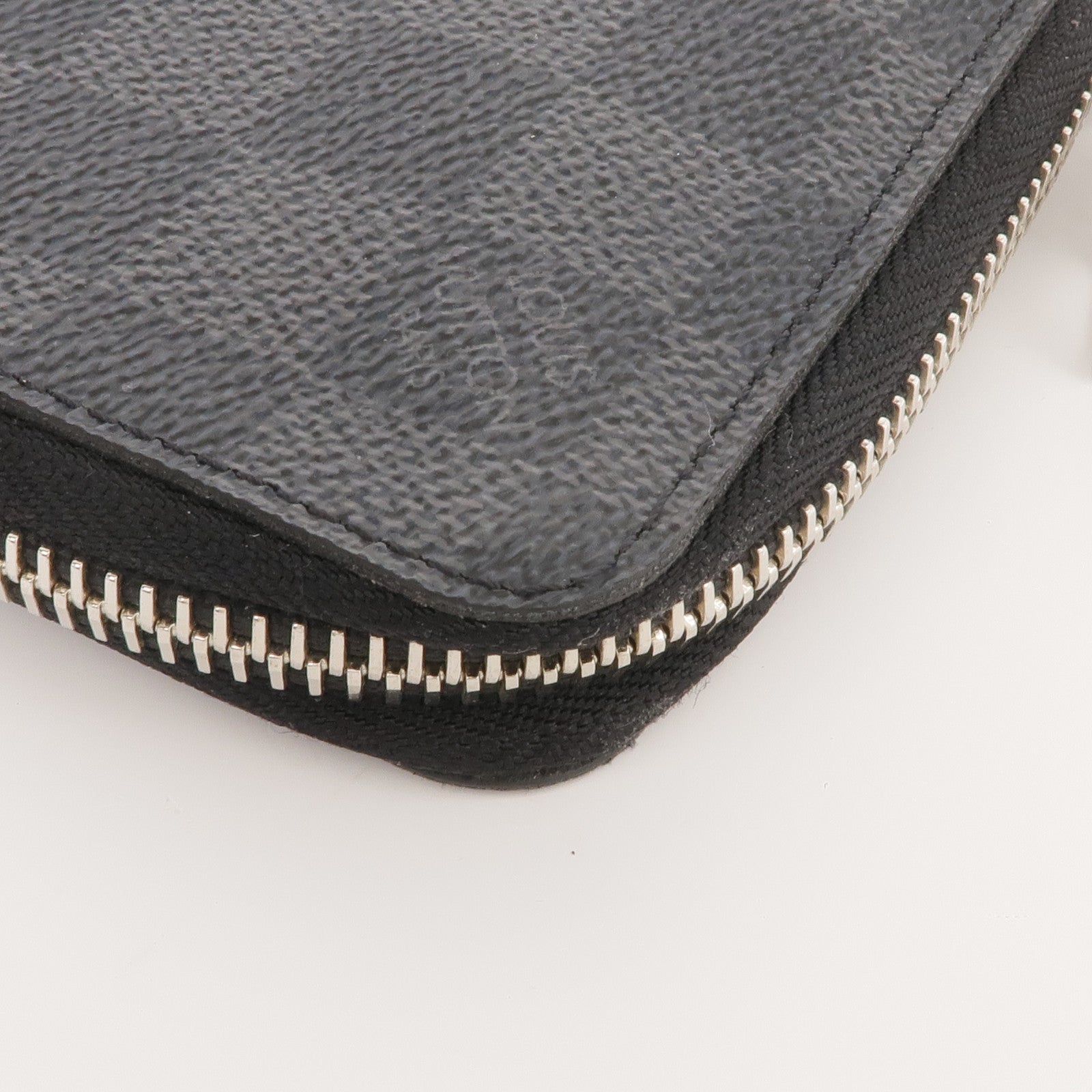 LOUIS VUITTON Damier Graphite Zippy Wallet Vertical銀扣長錢包