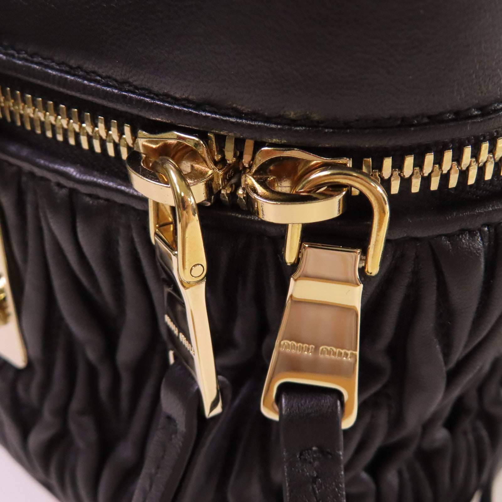 Miu Miu 羊皮皮革2Way Shoulder Bag/Vanity Case金扣手挽肩背兩用袋黑色