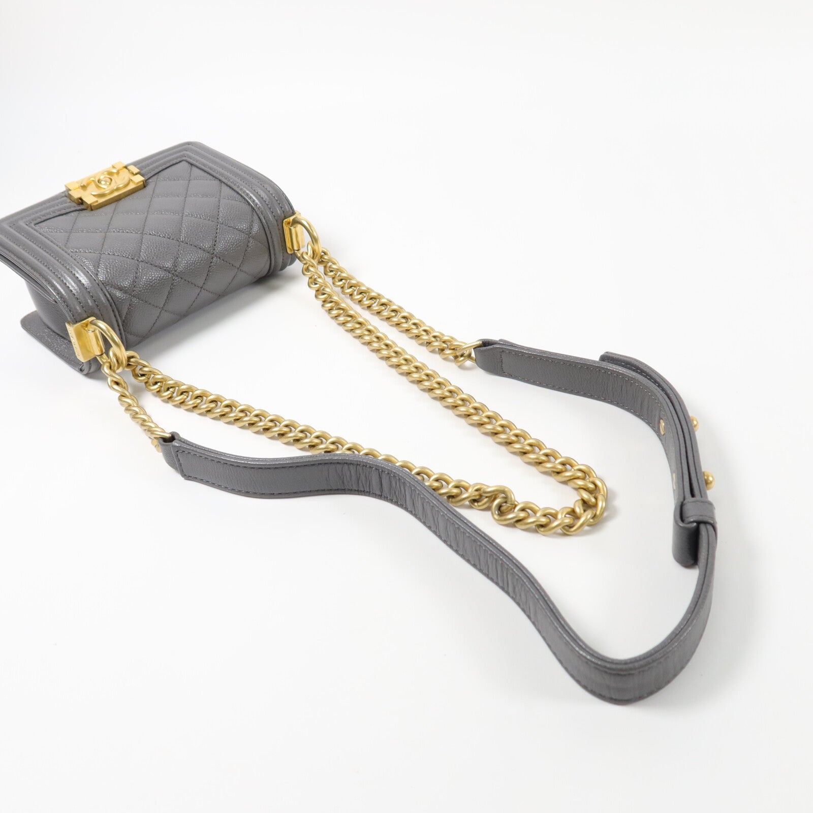 CHANEL 牛皮皮革Mini Boy鏈帶肩背袋