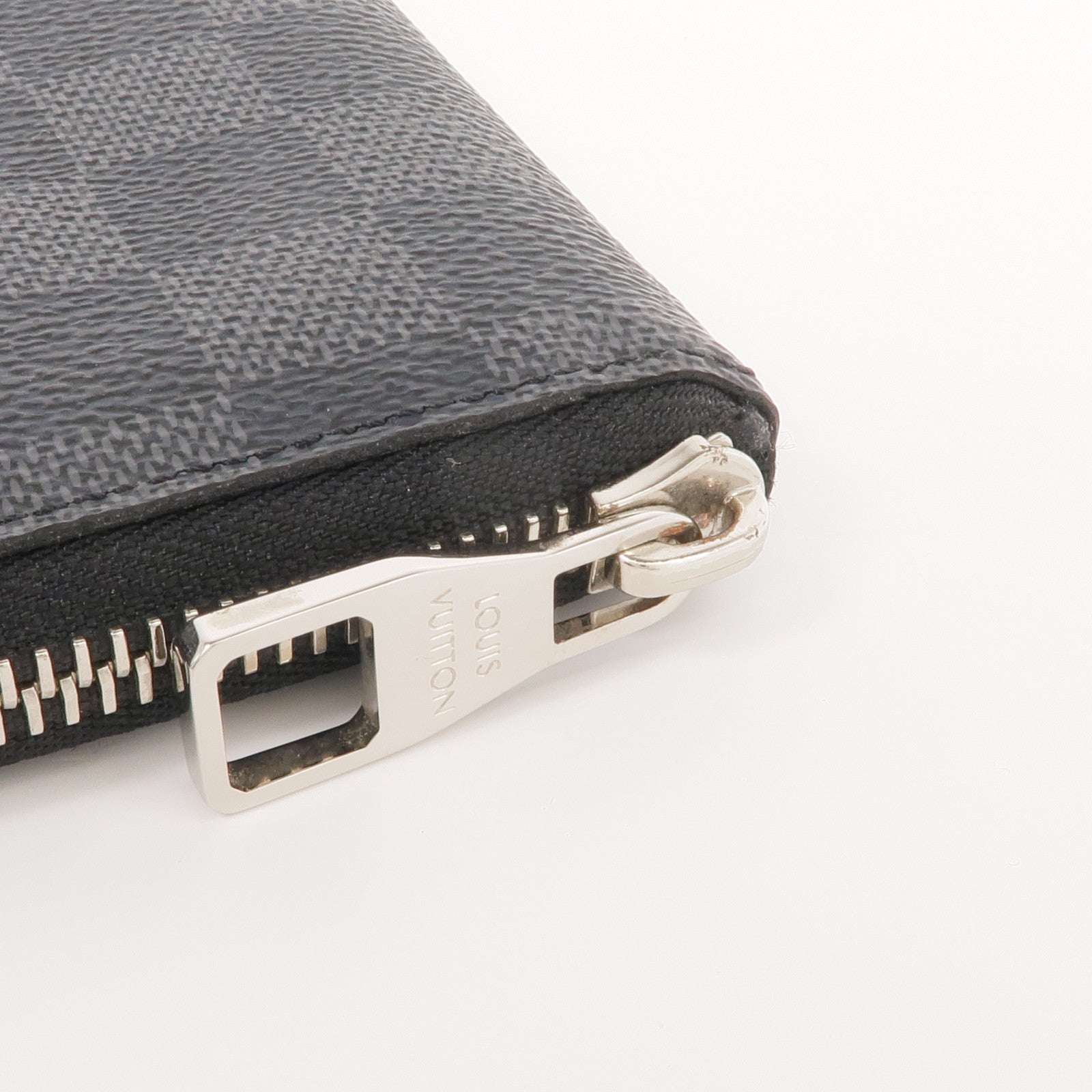 LOUIS VUITTON Damier Graphite Zippy Wallet Vertical銀扣長錢包