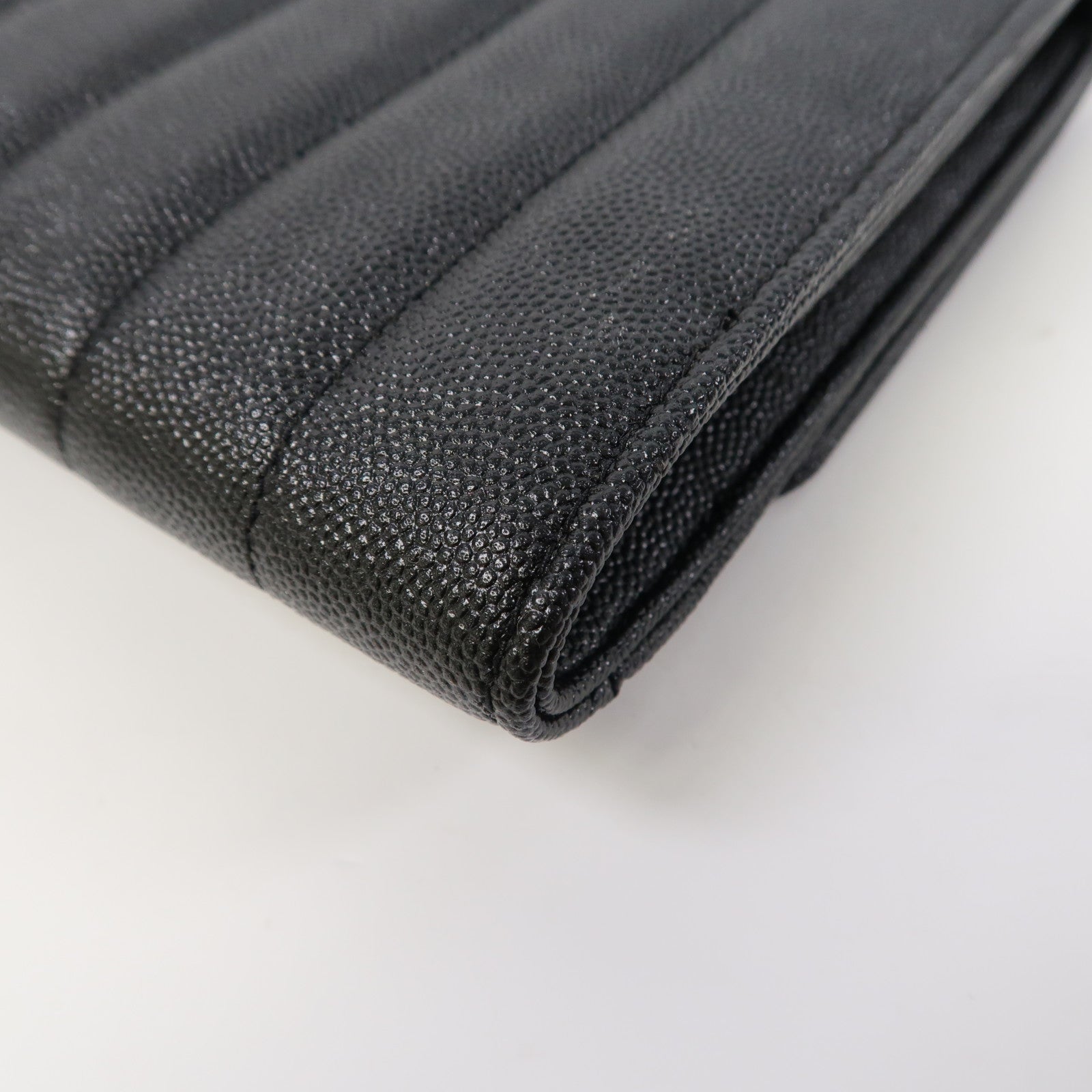 SAINT LAURENT 牛皮皮革Vicky金扣鏈帶肩背袋黑色