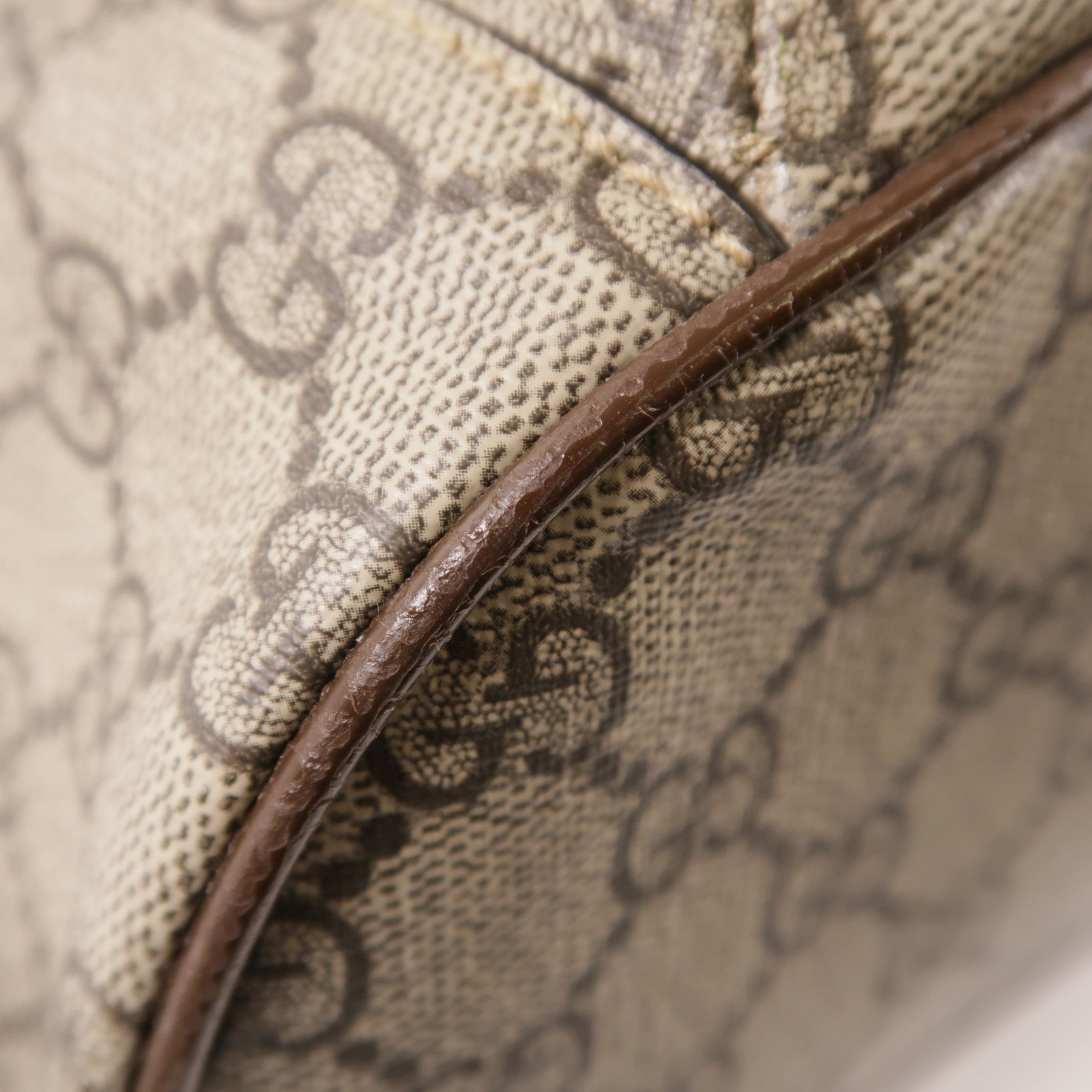GUCCI 塗層帆布GG Supreme Backpack金扣背包