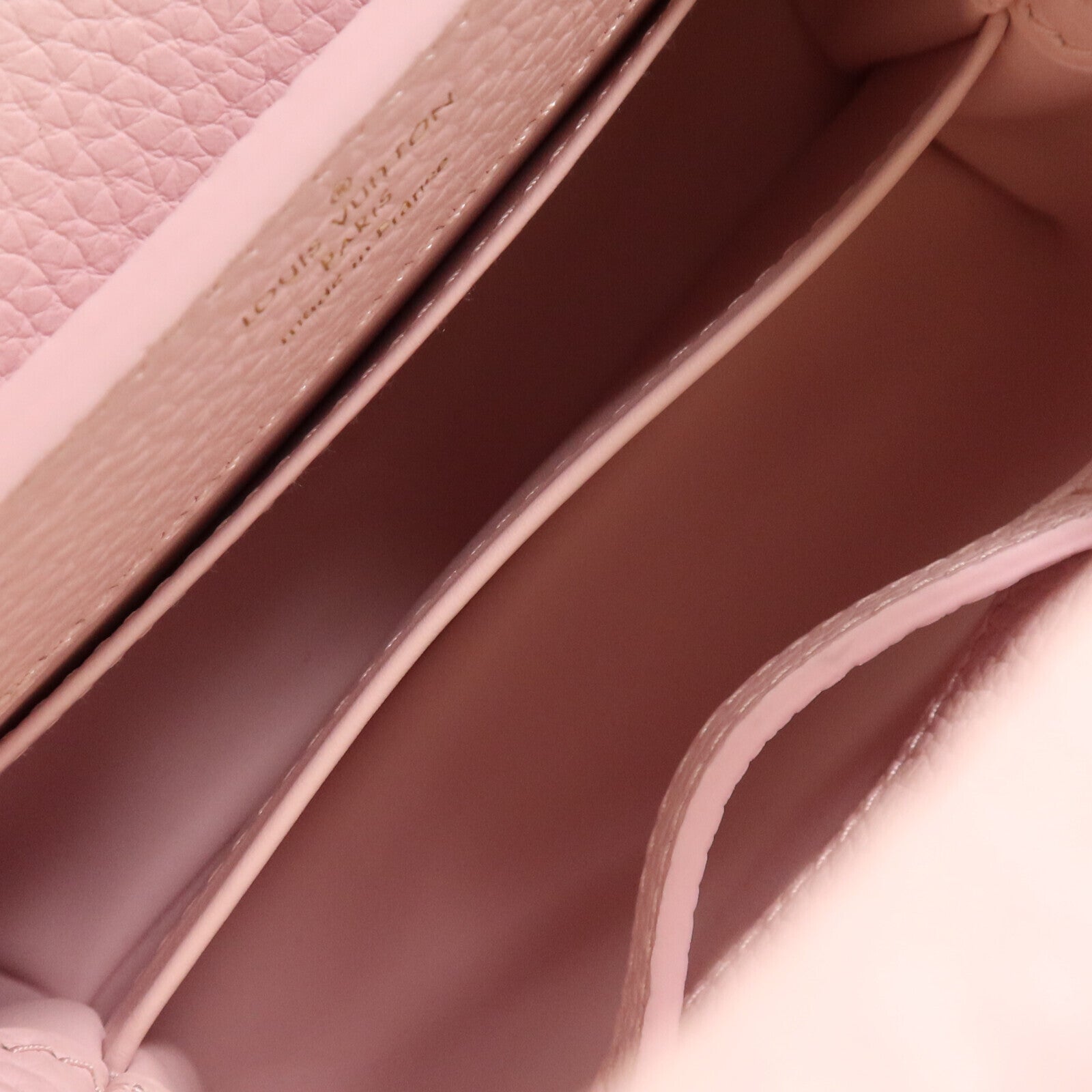 LOUIS VUITTON Taurillon Capucines Mini金扣手挽肩背兩用袋
