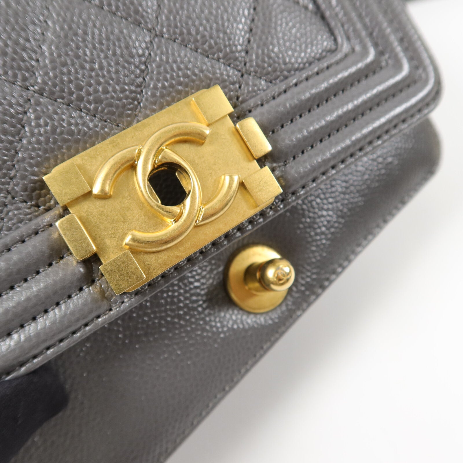CHANEL 牛皮皮革Mini Boy鏈帶肩背袋