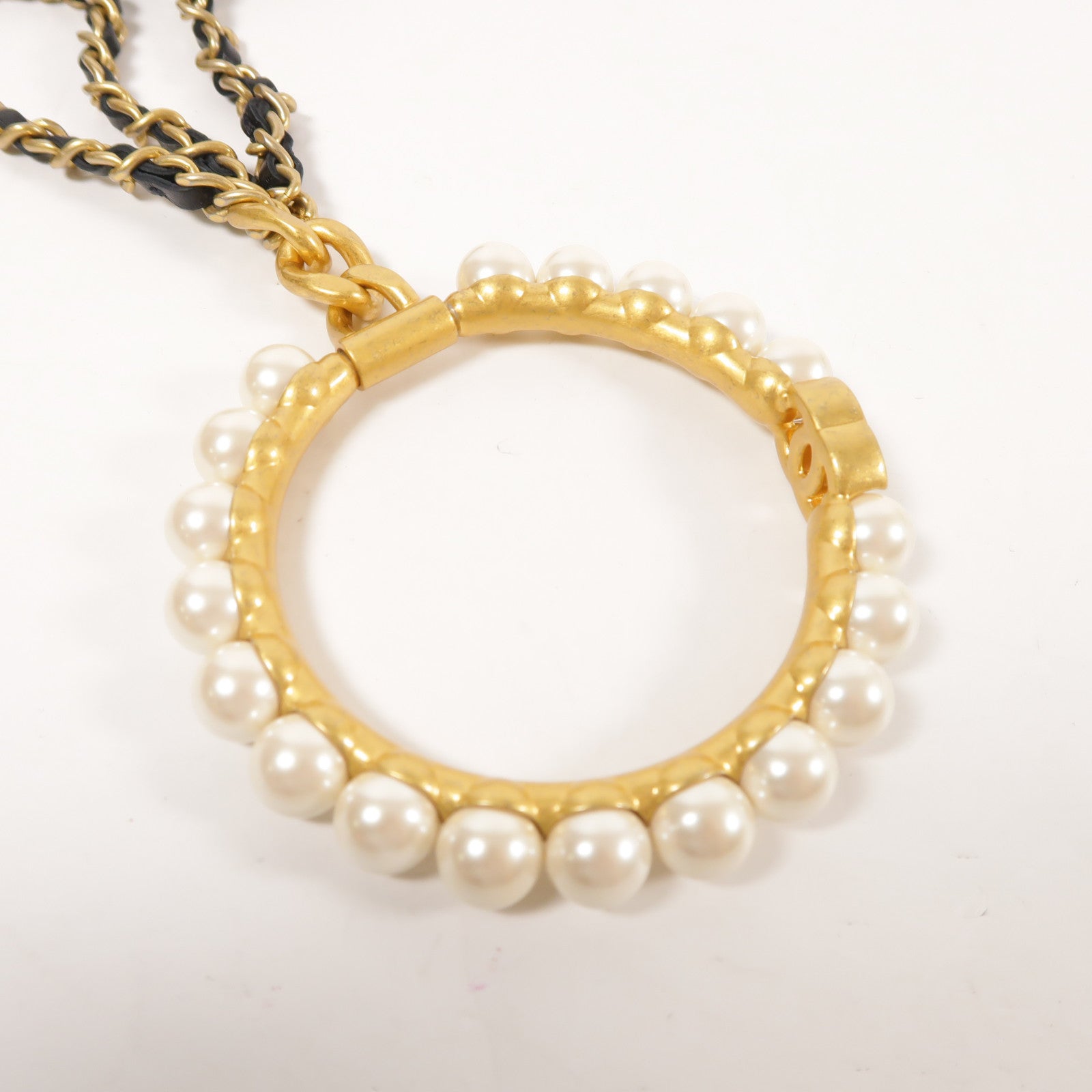 CHANEL 牛皮皮革Hand Bag金扣鏈帶手挽袋