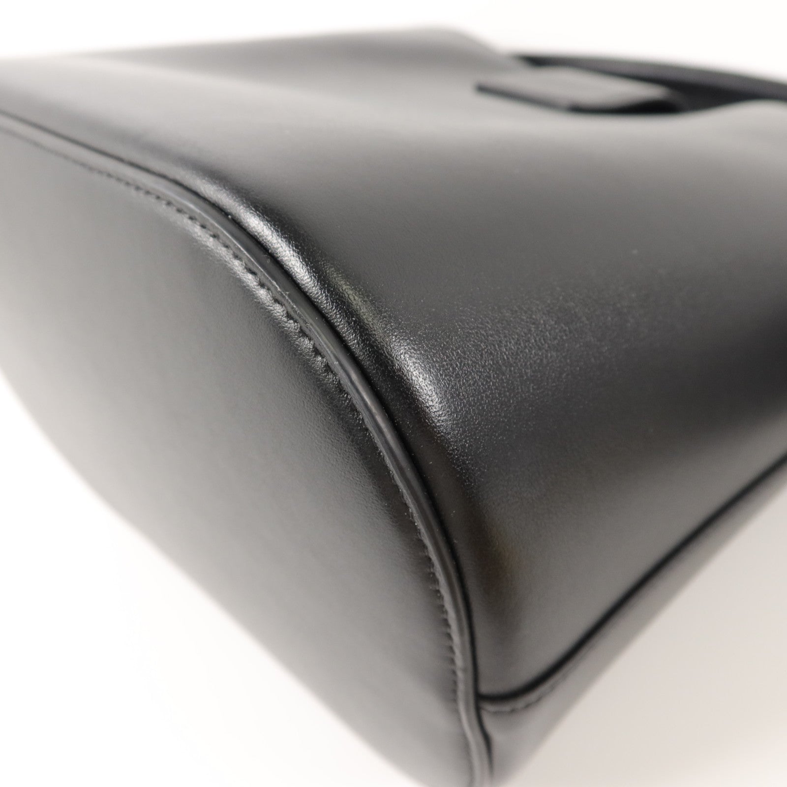 CELINE 牛皮皮革Louise Bucket Medium手挽肩背兩用袋