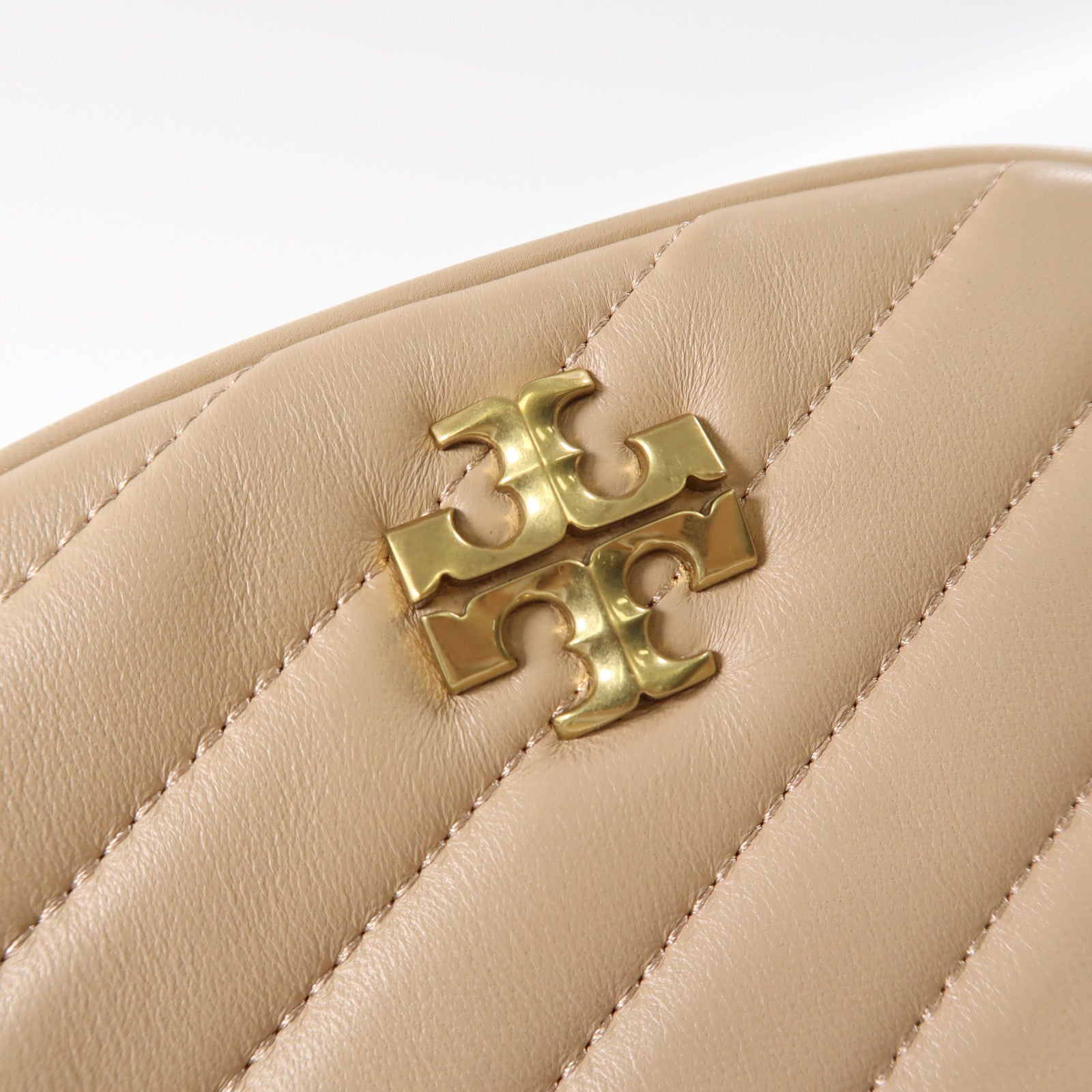 TORY BURCH GHW Kira Chevron Camera Shoulder Bag 152353 Calfskin Leather Beige