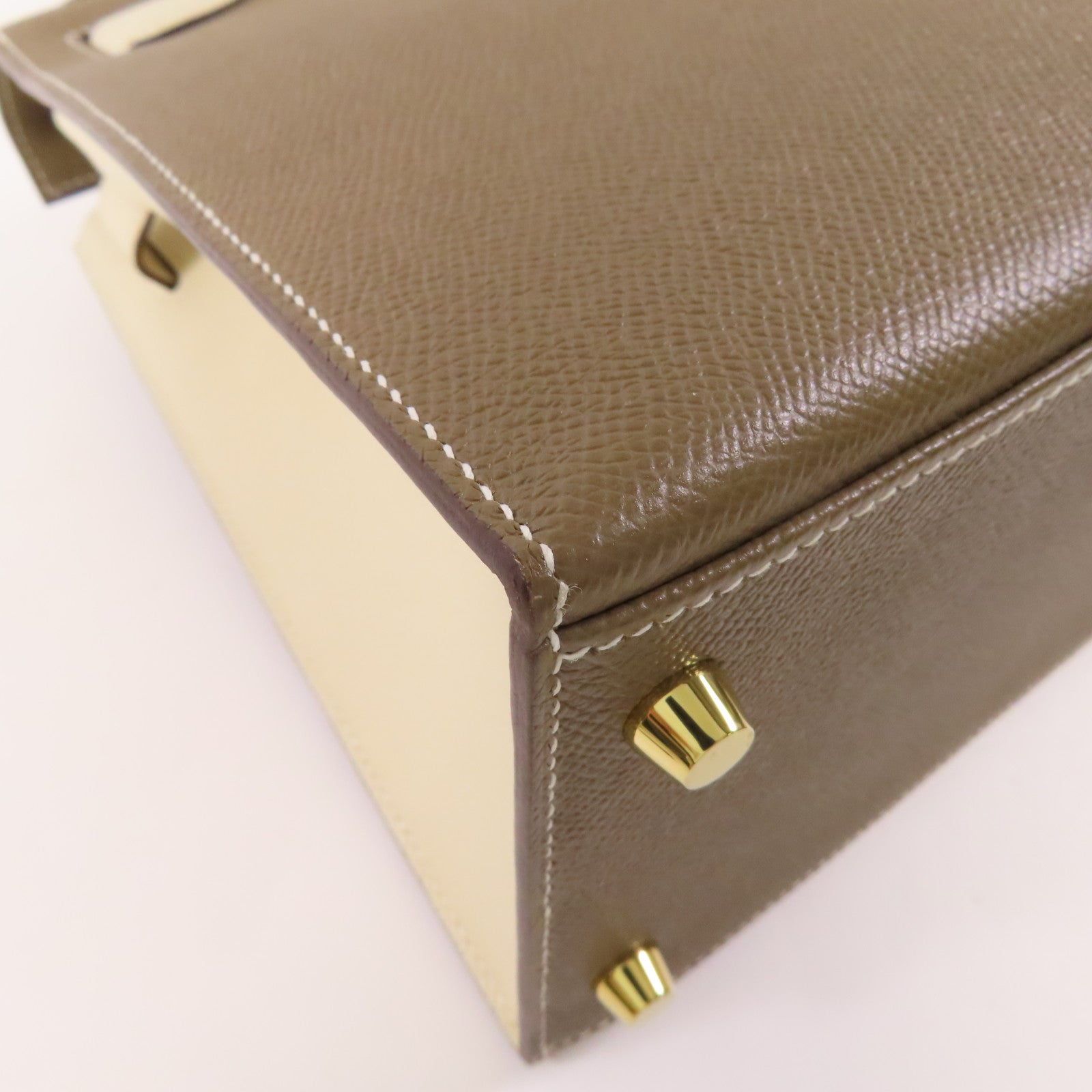 HERMES Epsom皮革Kelly 28金扣手挽肩背兩用袋18 Etoupe/Cream