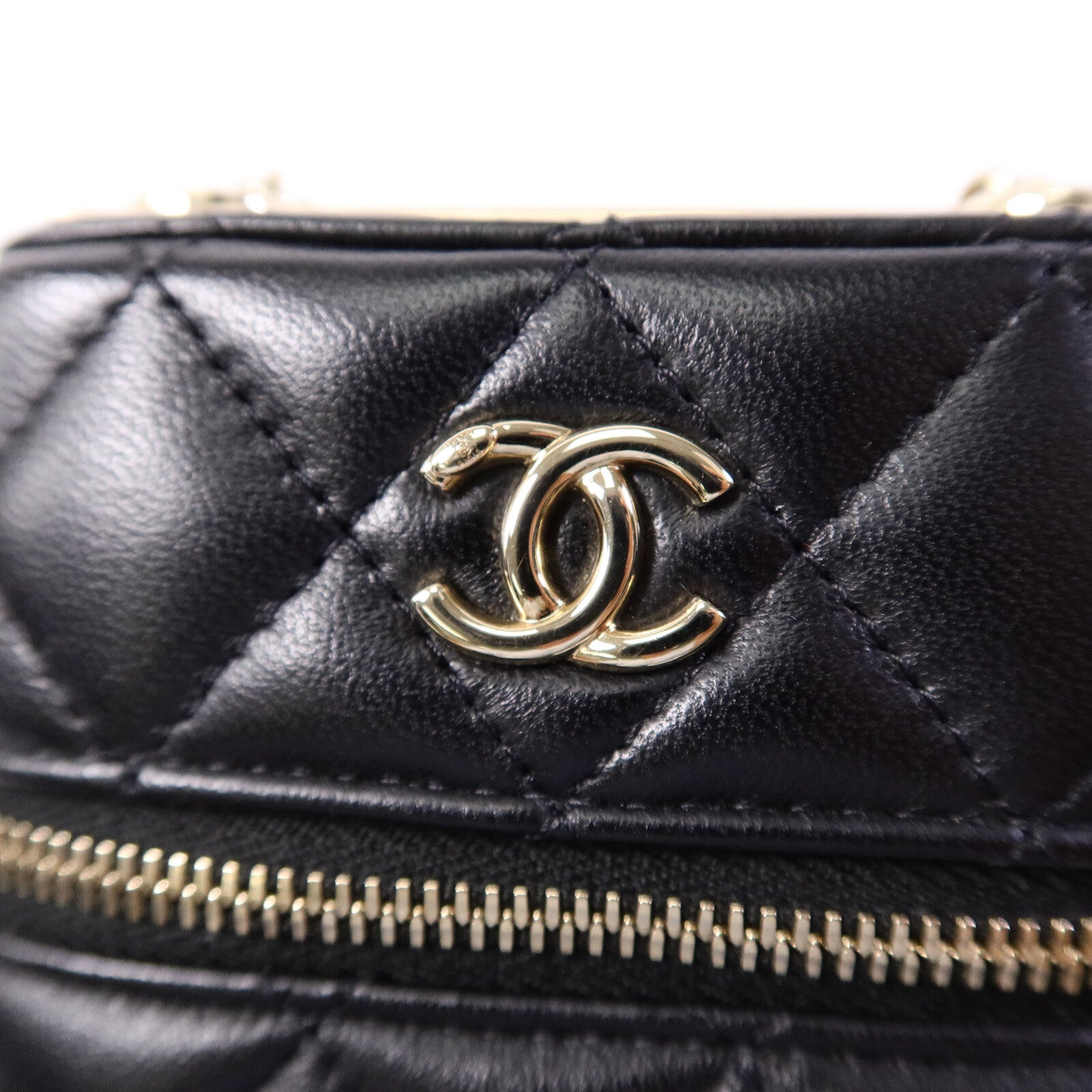 CHANEL 羊皮皮革Trendy CC Phone Bag鏈帶肩背袋