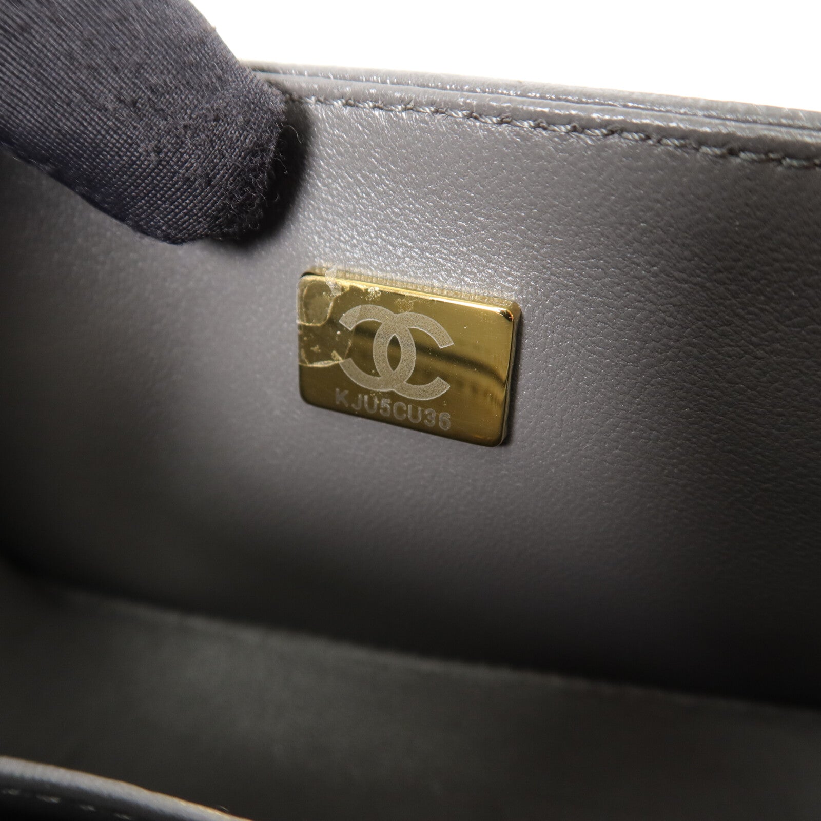 CHANEL 牛皮皮革Mini Boy鏈帶肩背袋