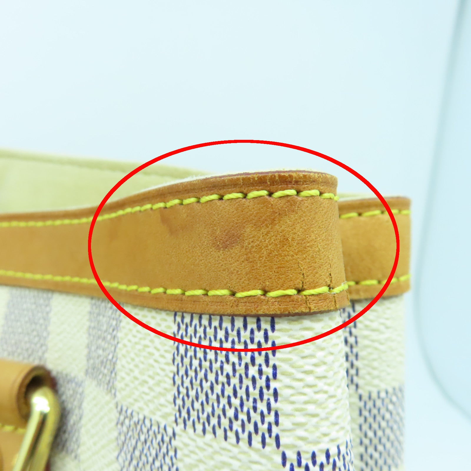 LOUIS VUITTON Damier Azur Hampstead PM金扣肩背袋白色/啡色