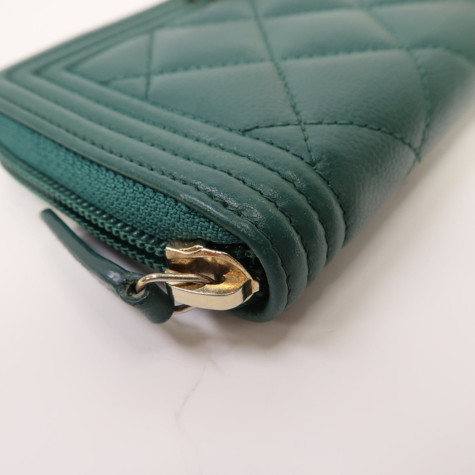 CHANEL 菱格牛皮皮革Boy Chanel Zip Wallet金扣中長錢包綠色