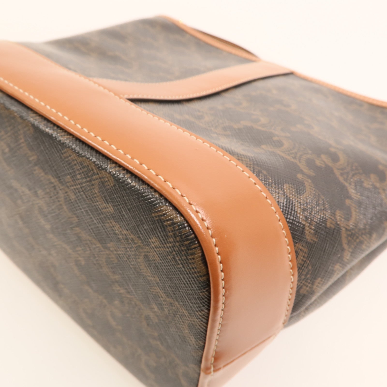 CELINE 塗層帆布Triomphe Small Bucket Bag金扣肩背袋