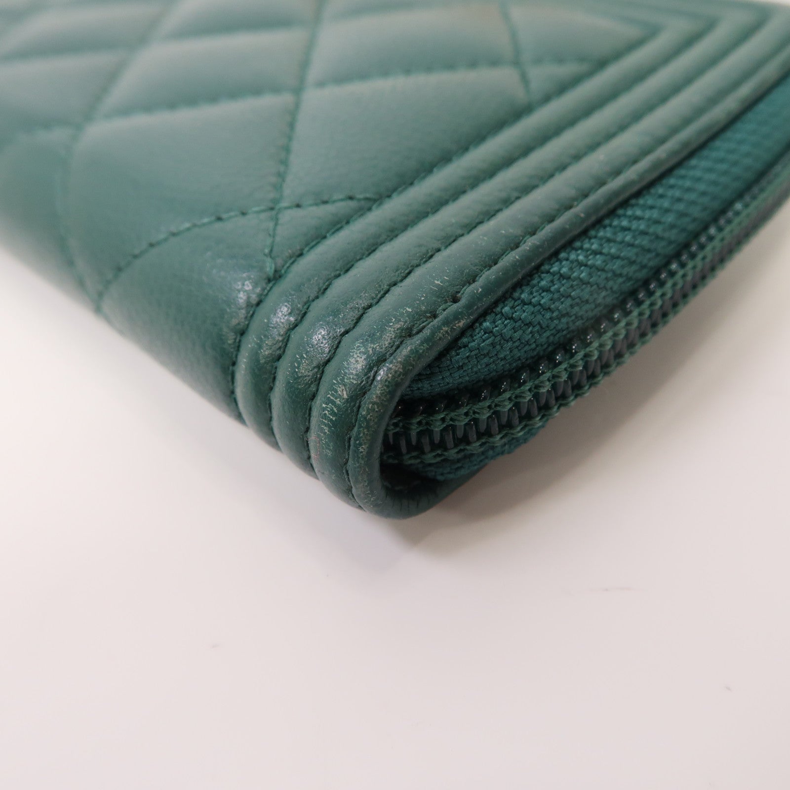 CHANEL 菱格牛皮皮革Boy Chanel Zip Wallet金扣中長錢包綠色