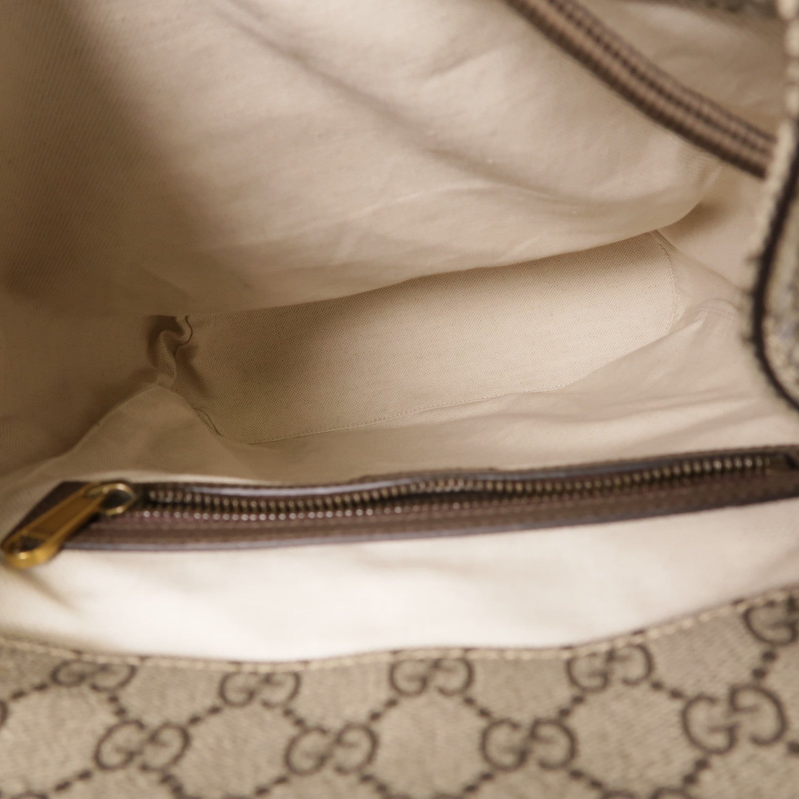 GUCCI 塗層帆布GG Supreme Backpack金扣背包