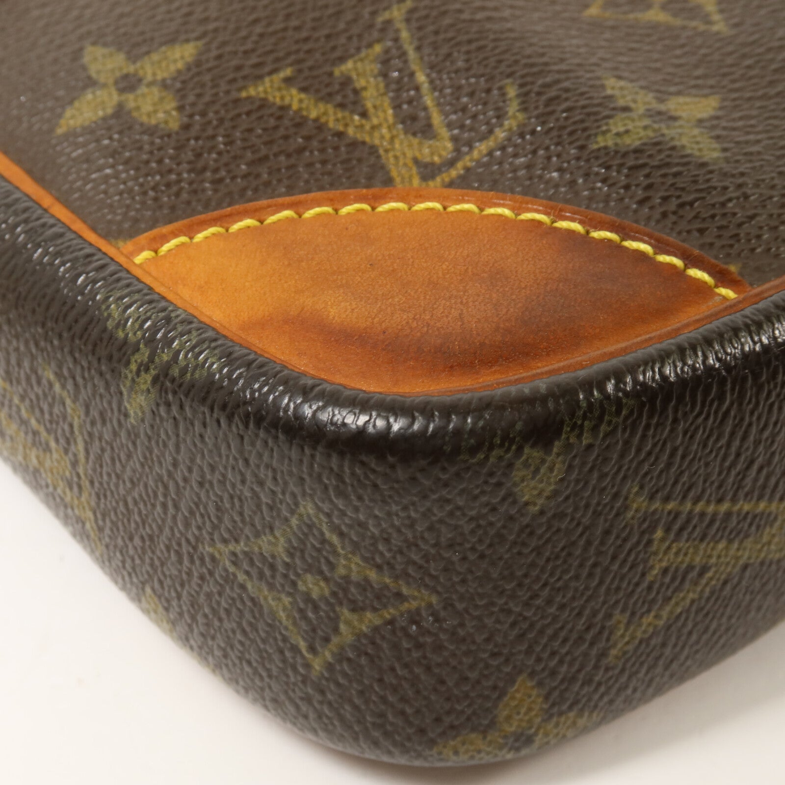 LOUIS VUITTON Monogram Danube肩背袋