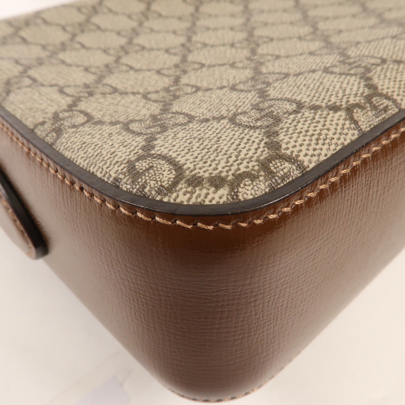 GUCCI 塗層帆布Horsebit 1955金扣肩背袋