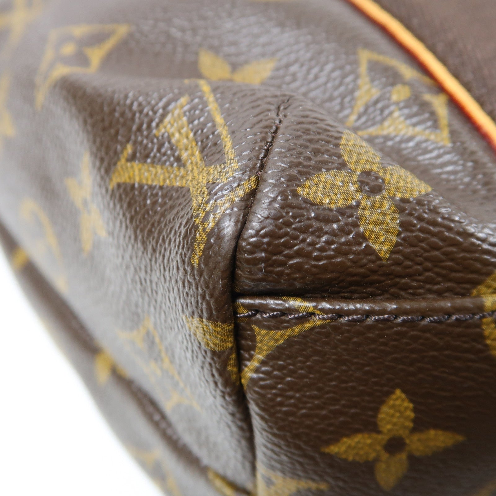 LOUIS VUITTON Monogram Beaubourg金扣手挽袋啡色