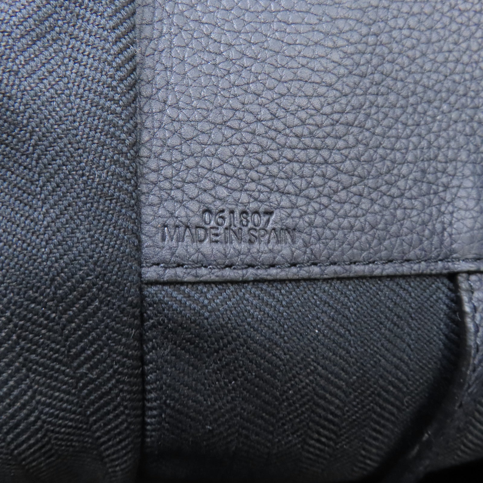 LOEWE 牛皮皮革Hammock Bag金扣手挽肩背兩用袋深藍色