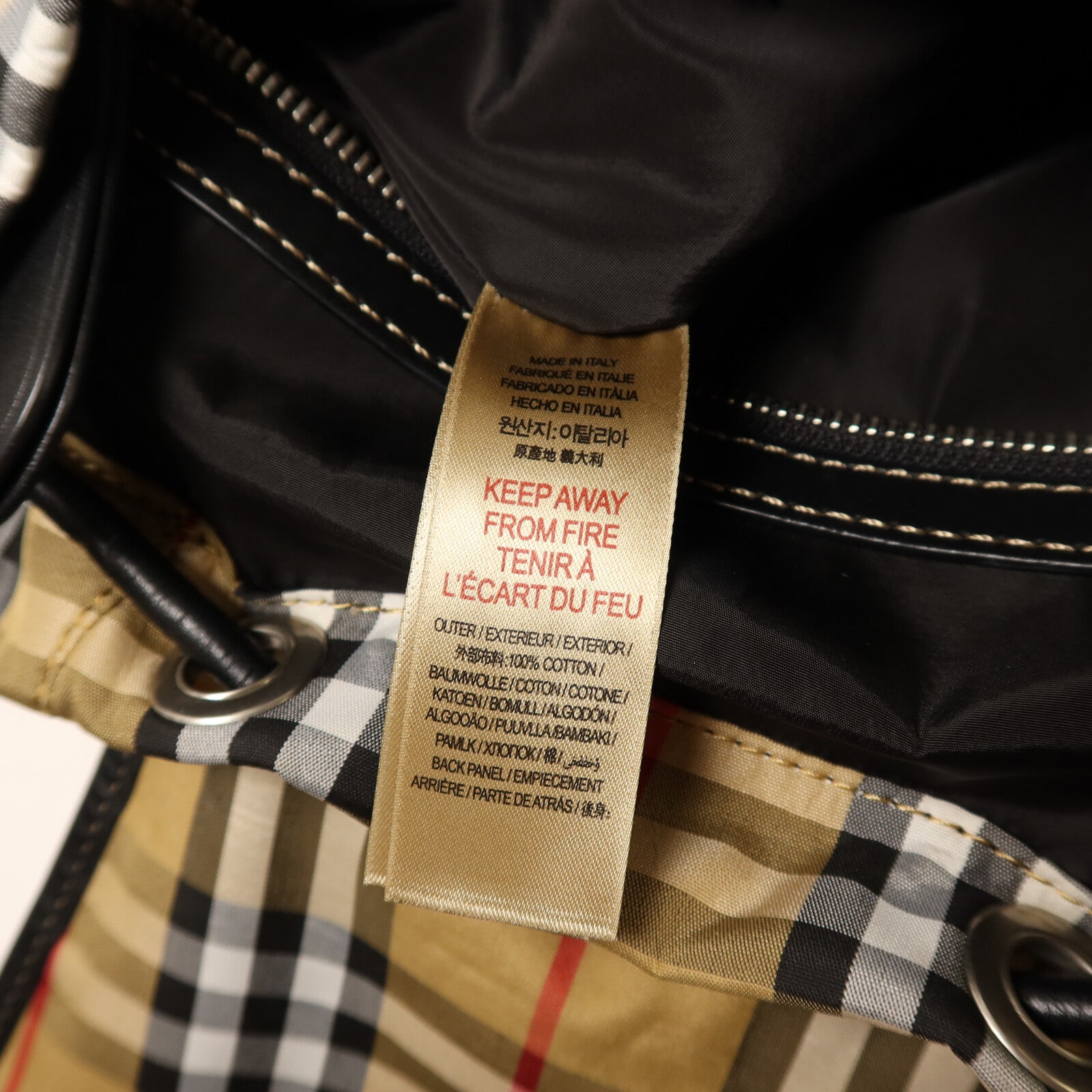 BURBERRY 棉質/尼龍Rucksack銀扣鏈帶背包