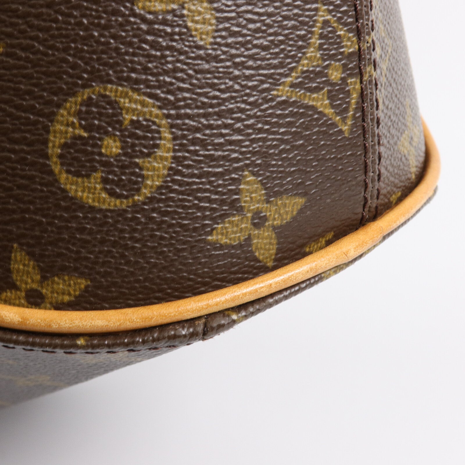 LOUIS VUITTON Monogram Ellipse MM手挽袋