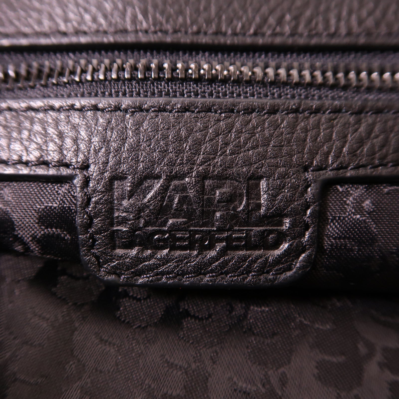 KARL LAGERFELD 牛皮皮革Bucket Bag鏈帶肩背袋