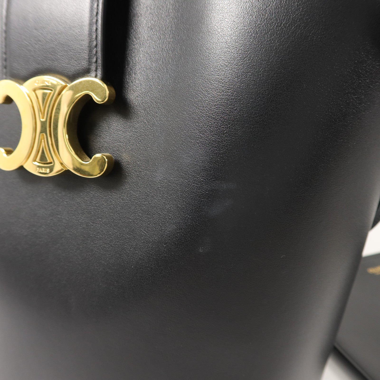 CELINE 牛皮皮革Louise Bucket Medium手挽肩背兩用袋