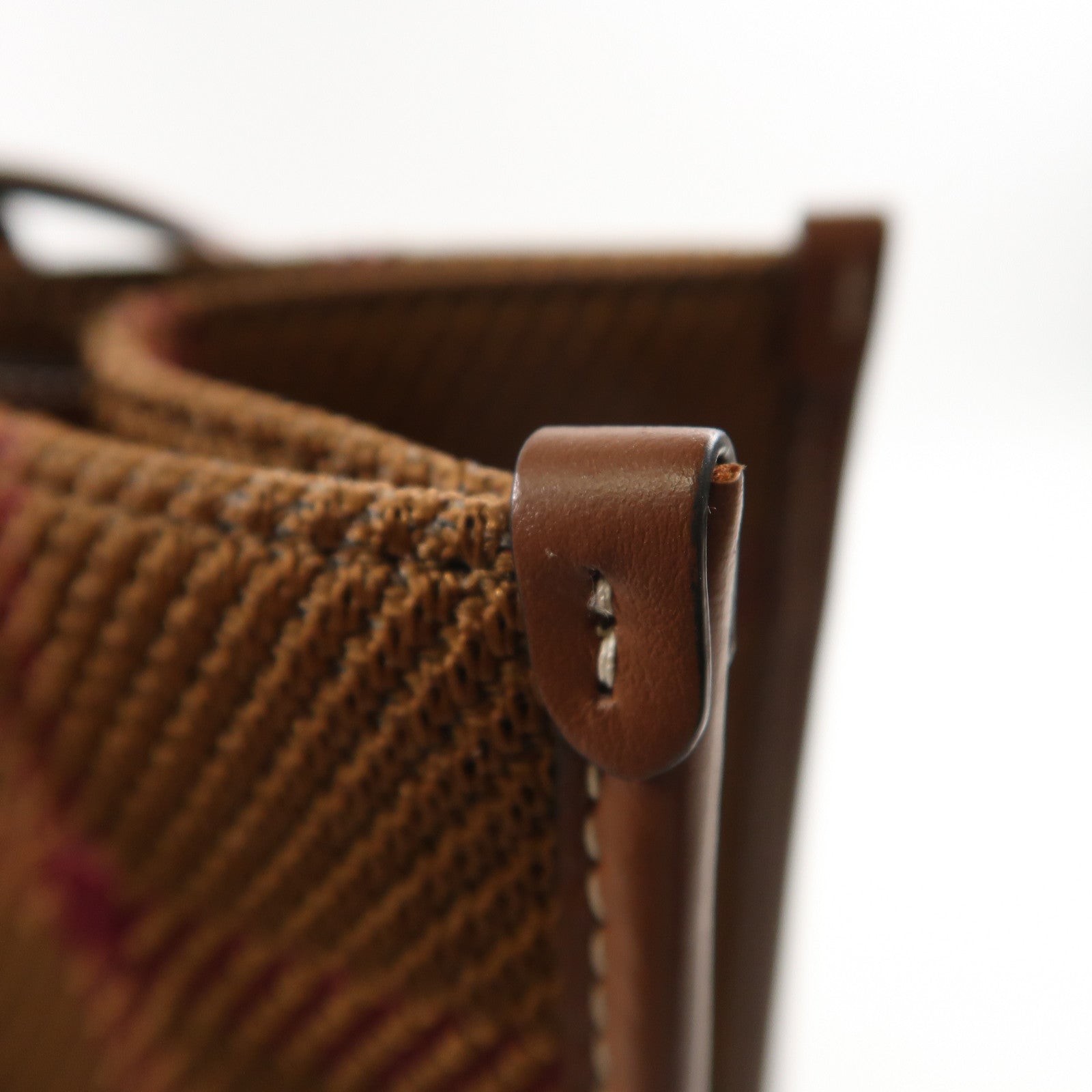 BURBERRY 帆布/皮革Shoulder Bag金扣肩背袋啡色