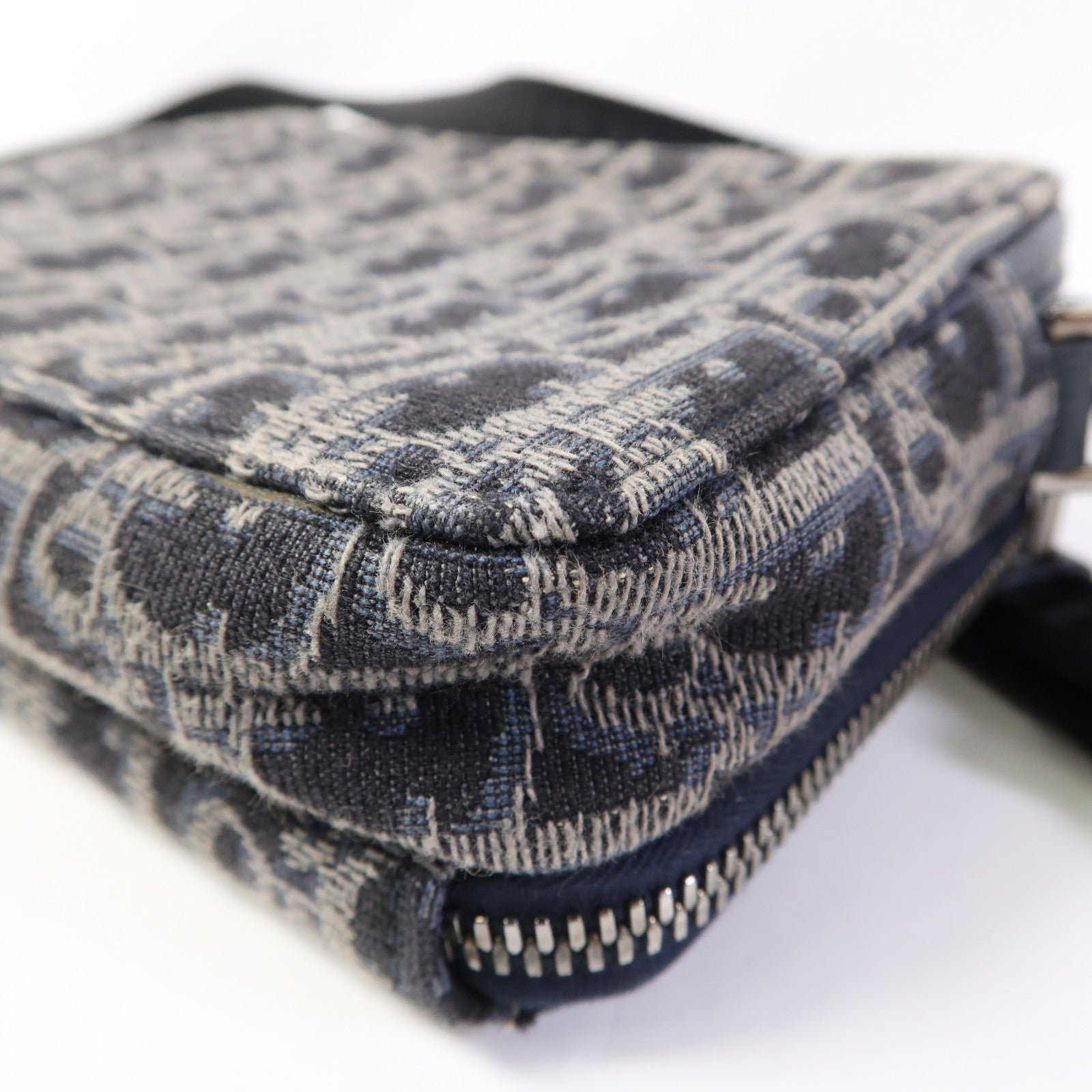 Dior Oblique Jacquard Shoulder Bag銀扣肩背袋