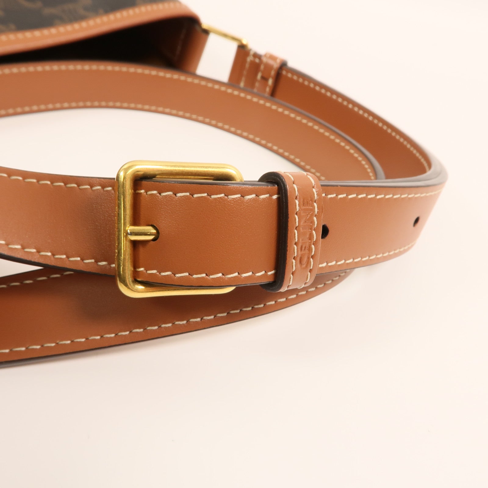 CELINE 塗層帆布Triomphe Small Bucket Bag金扣肩背袋