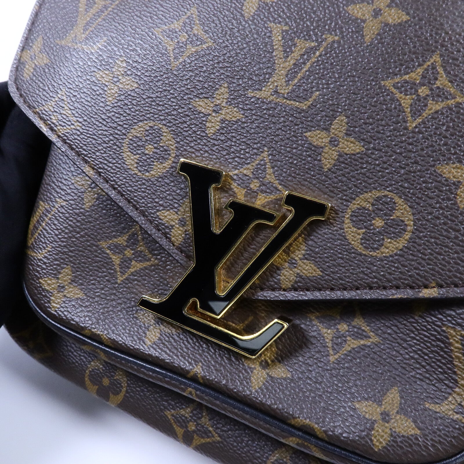 LOUIS VUITTON Monogram Passy金扣肩背袋棕色